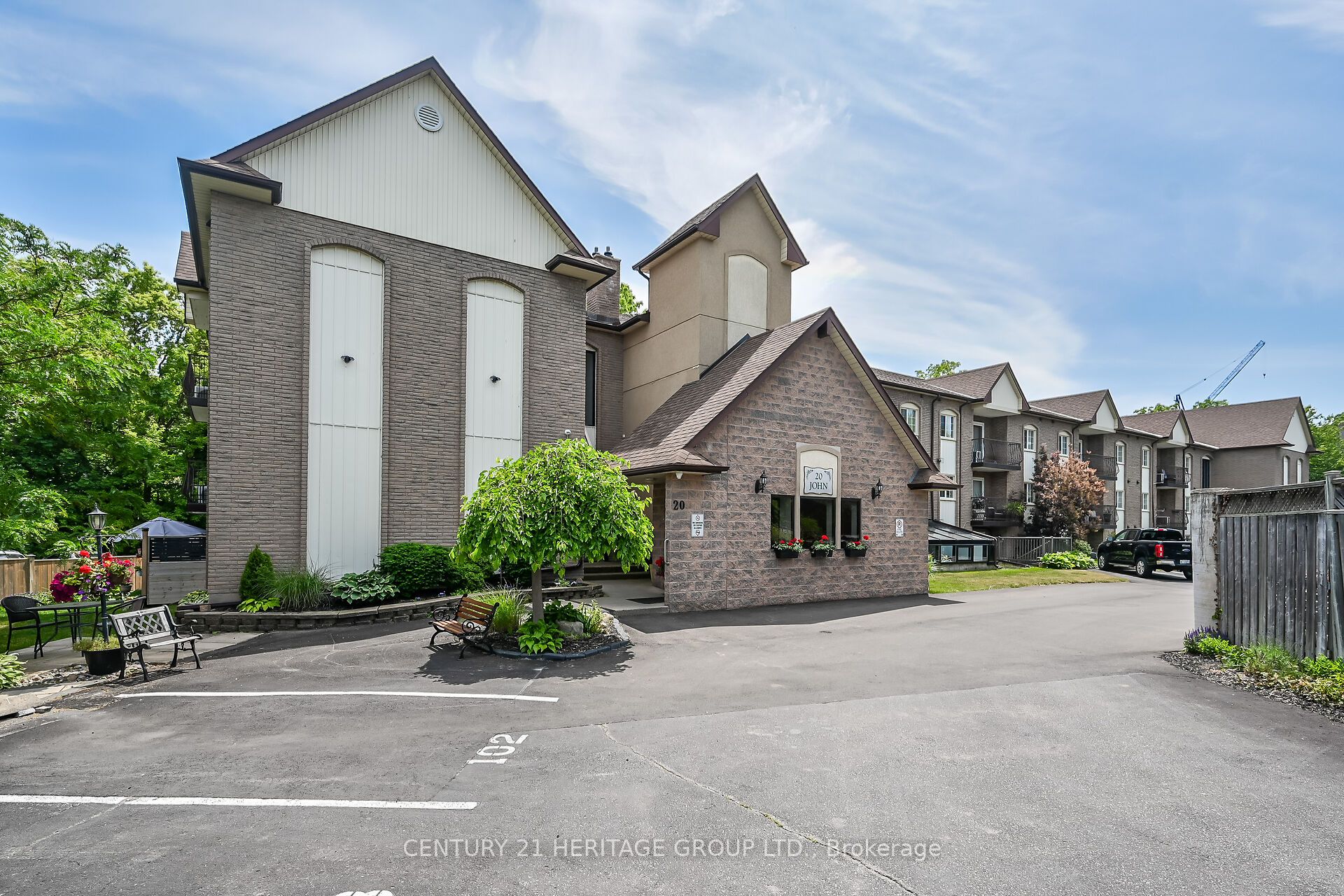 20 John St Property Photo 1