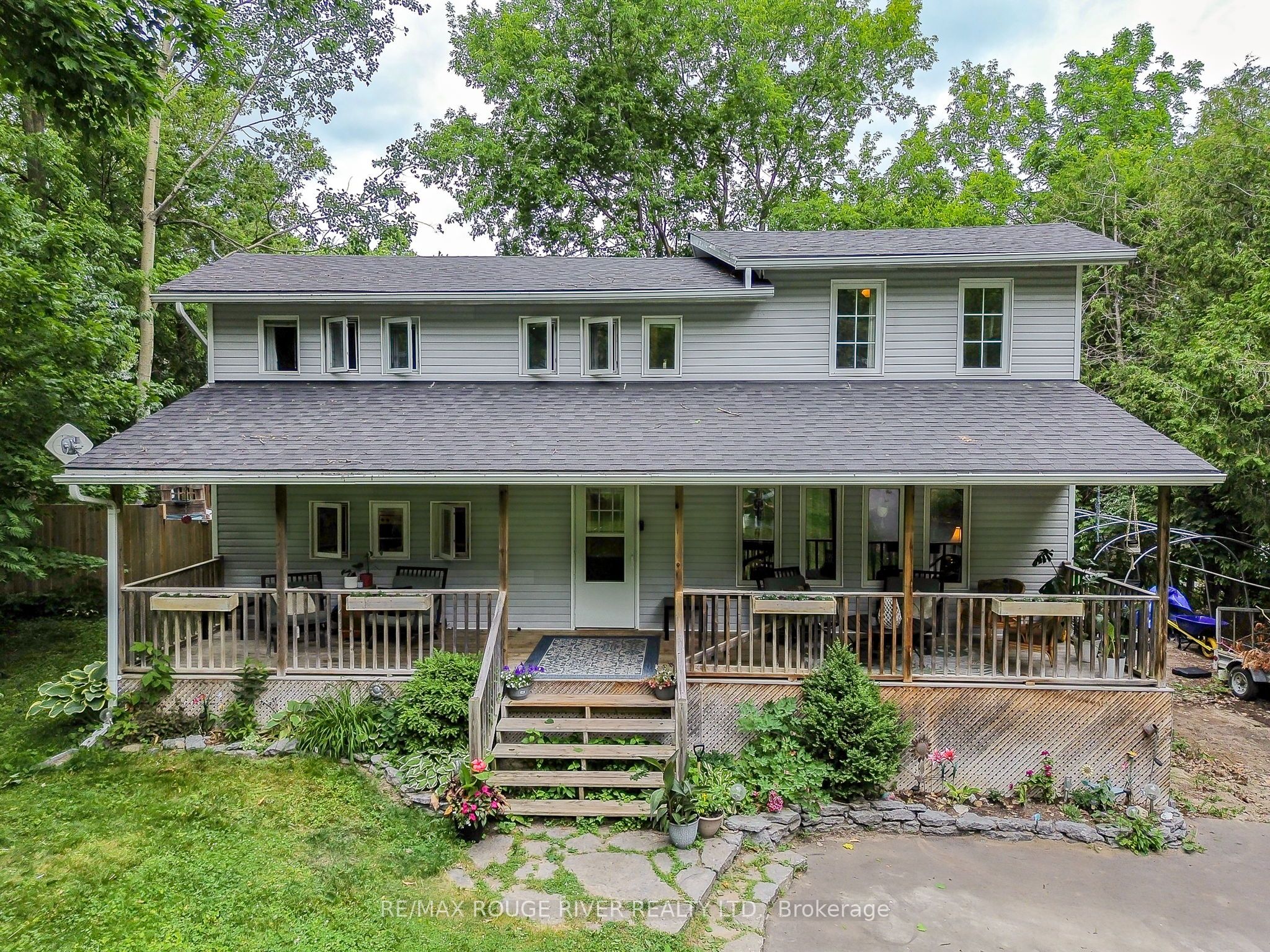 7134 Poplar Drive Property Photo 1