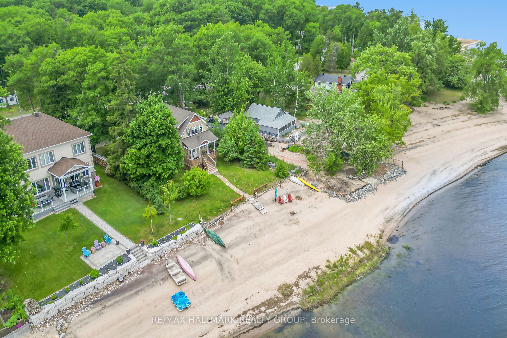 500 Bayview Drive Property Photo 1