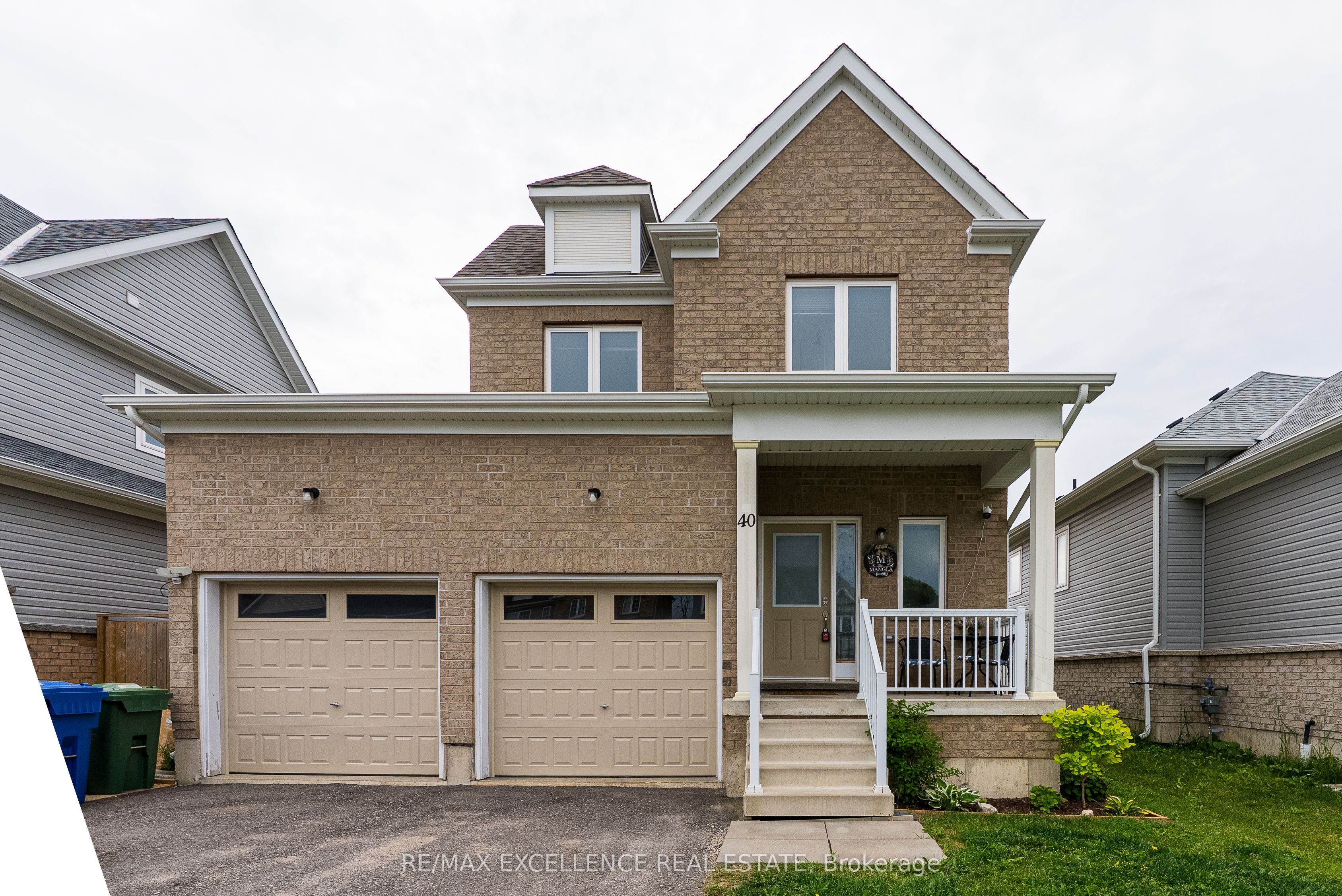 40 Todd Crescent Property Photo 1