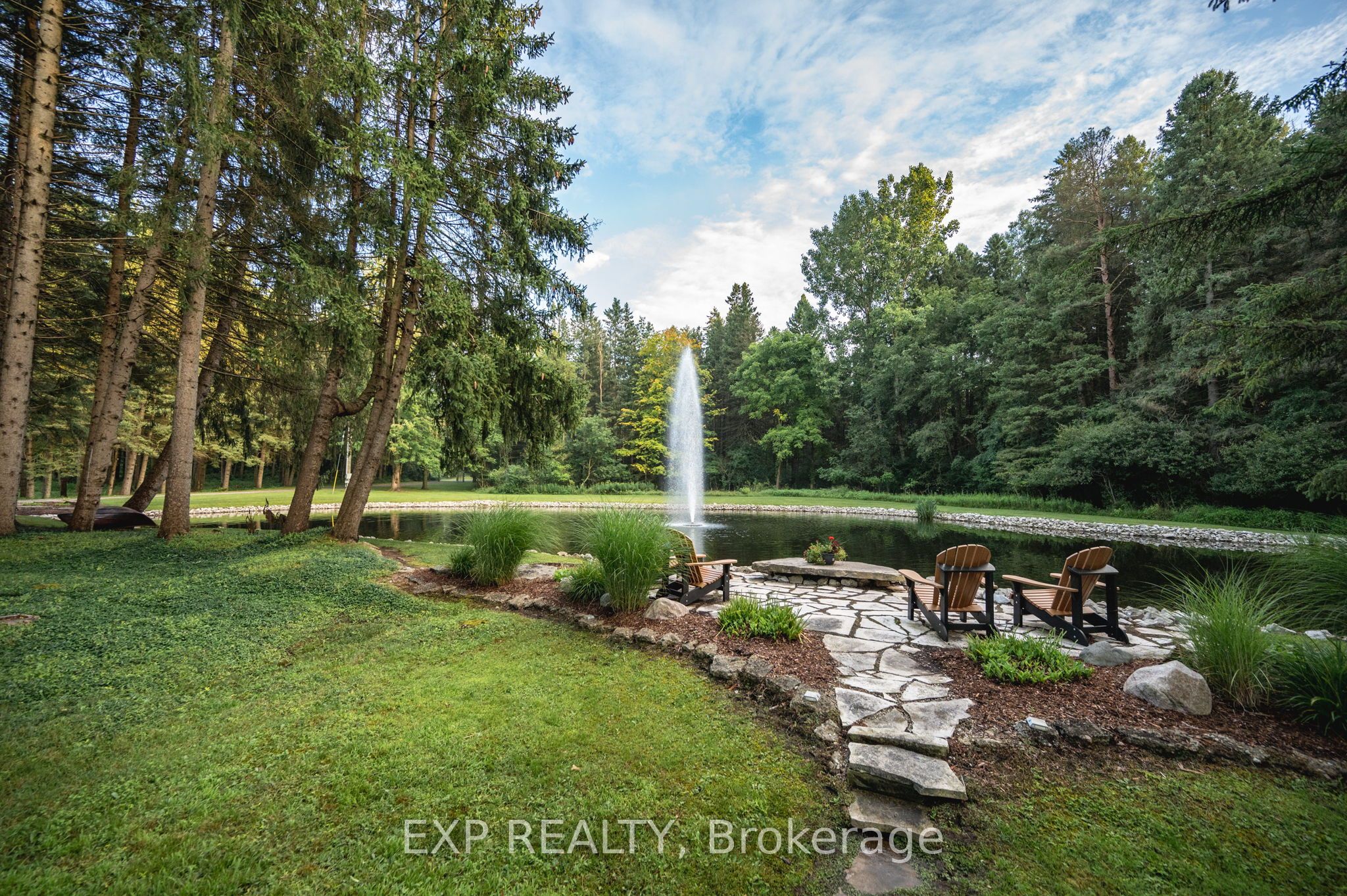 10608 Longwoods Road Property Photo 9