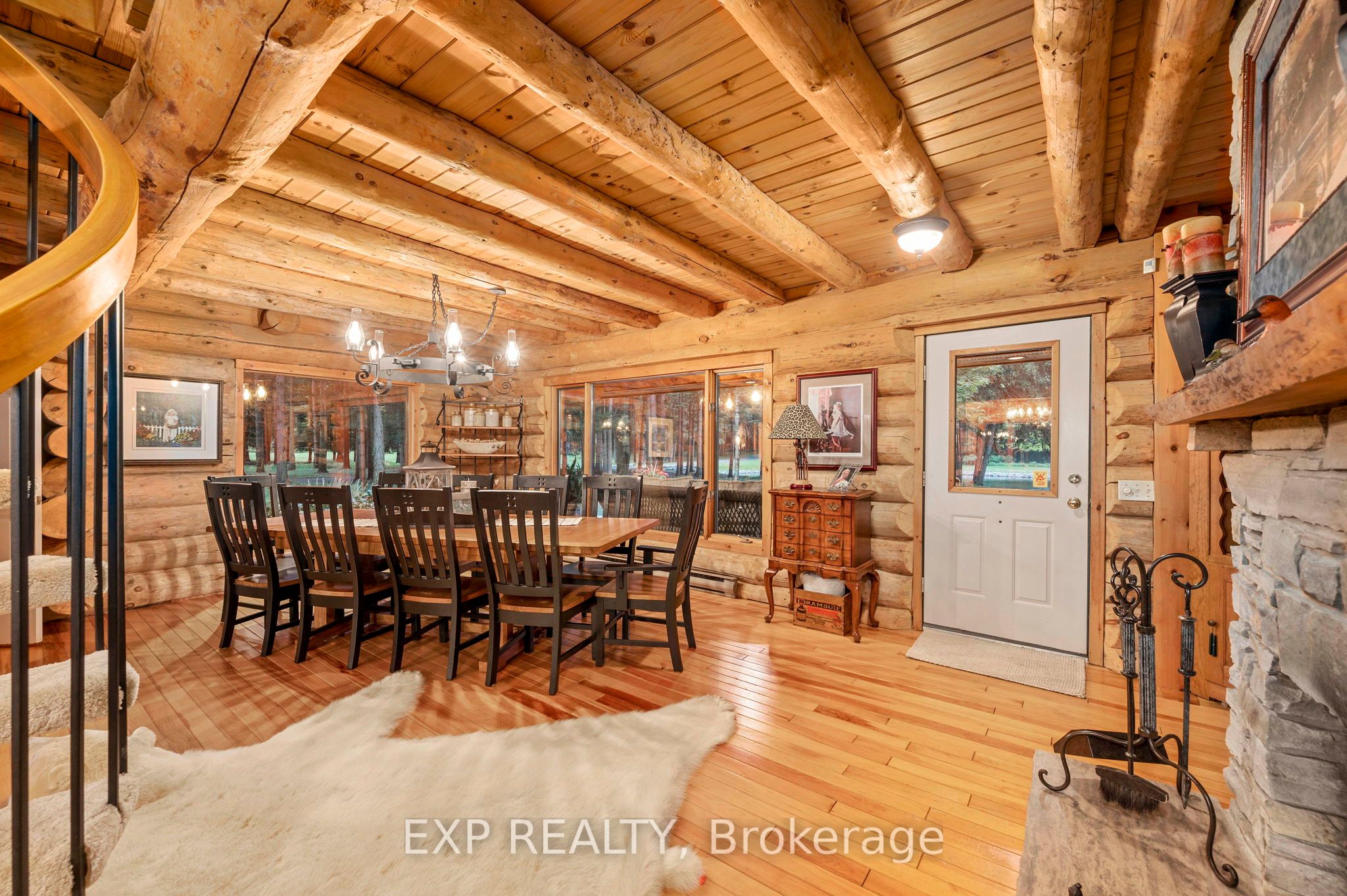 10608 Longwoods Road Property Photo 12