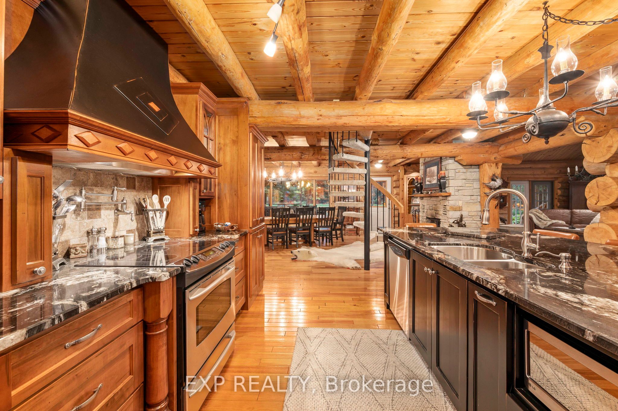 10608 Longwoods Road Property Photo 15