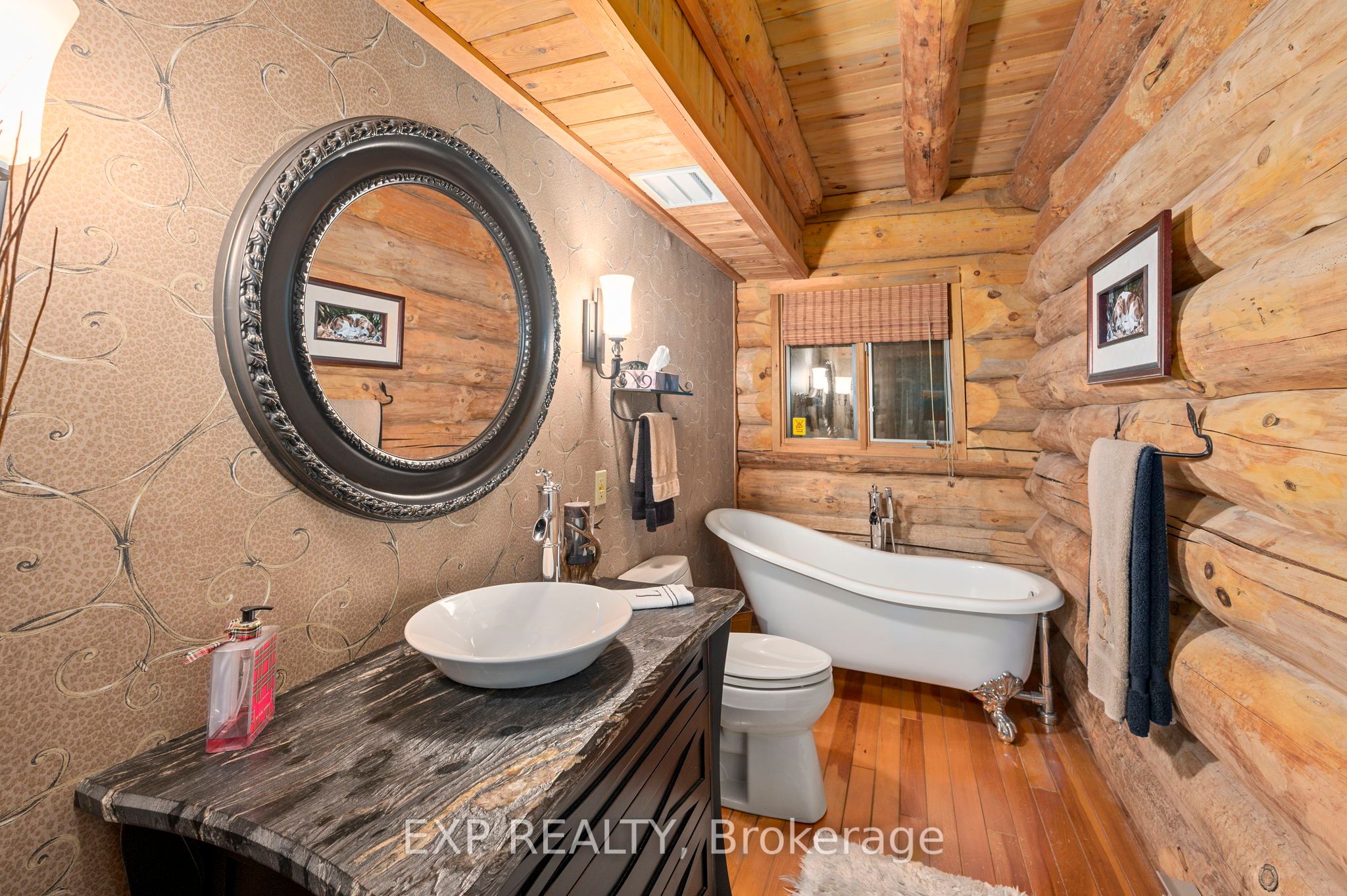 10608 Longwoods Road Property Photo 19