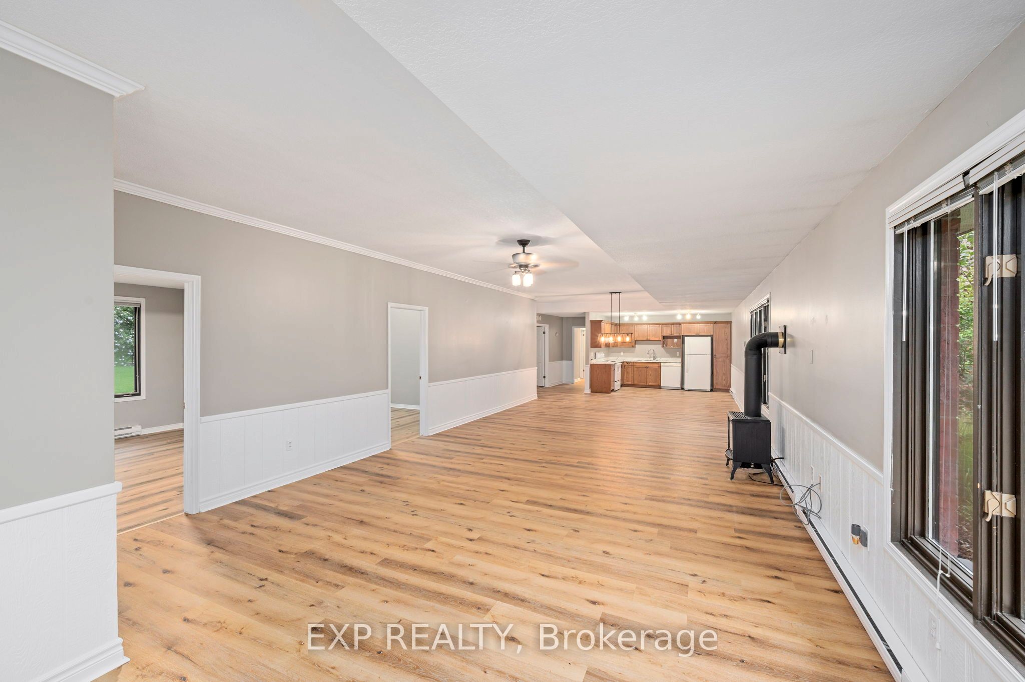 10608 Longwoods Road Property Photo 26