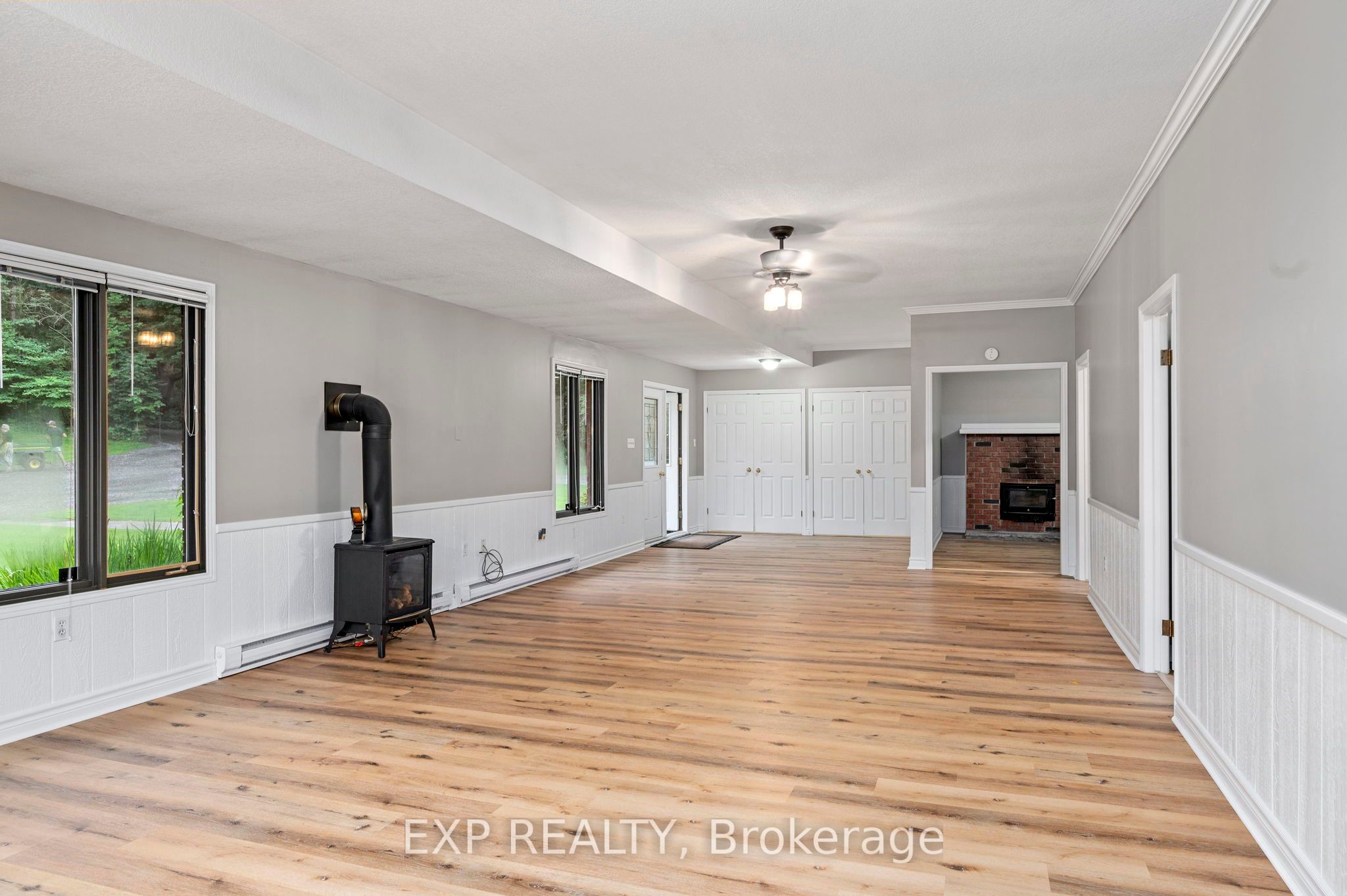 10608 Longwoods Road Property Photo 27