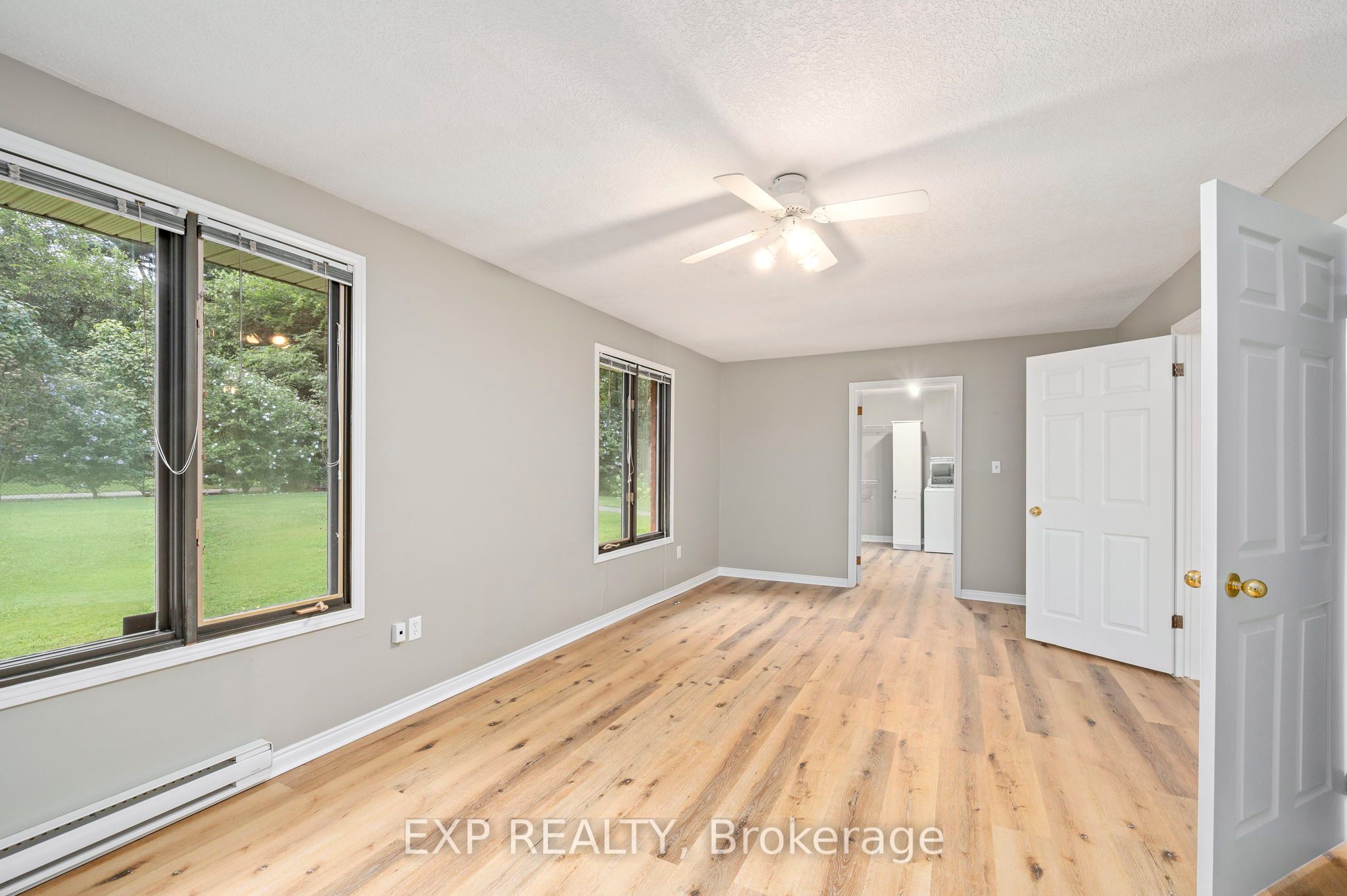 10608 Longwoods Road Property Photo 30