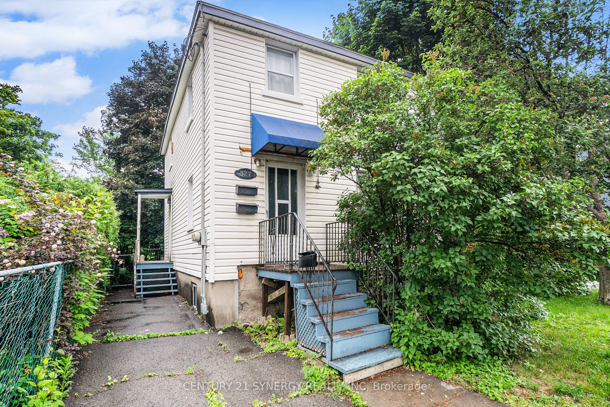 327 Richelieu Avenue Property Photo 1