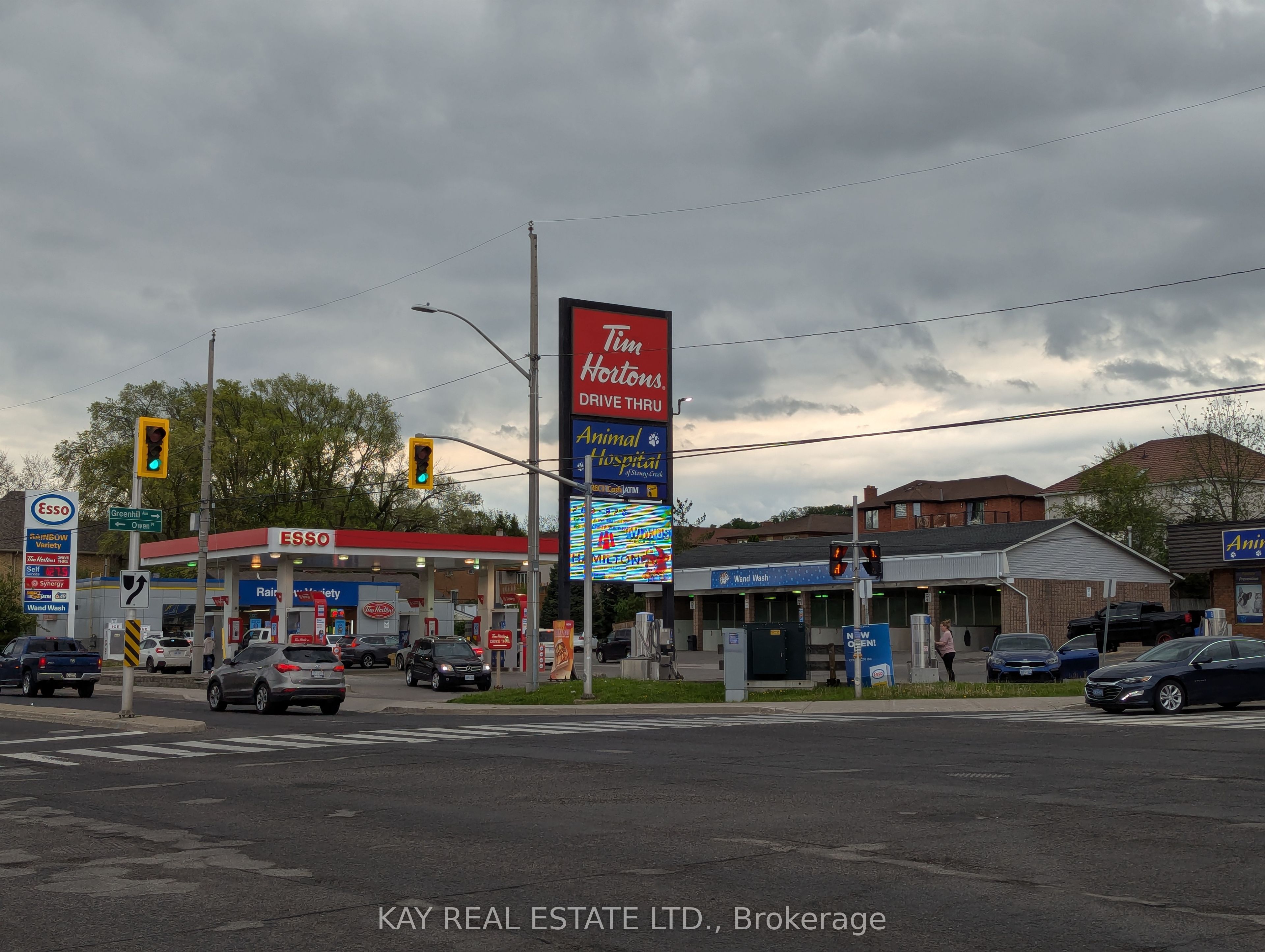 2787 King Street Property Photo 7