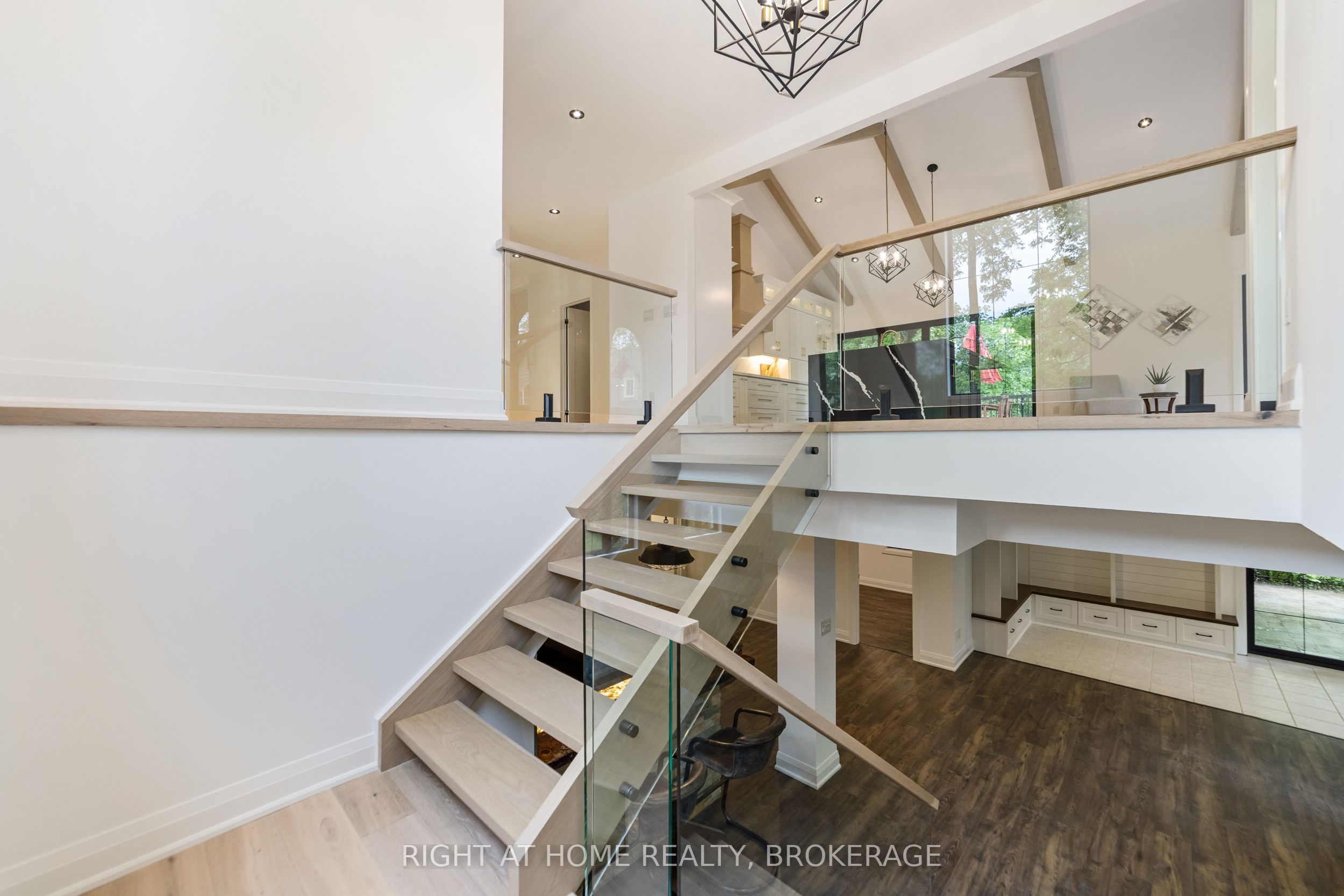 515 Hamilton Drive Property Photo 19