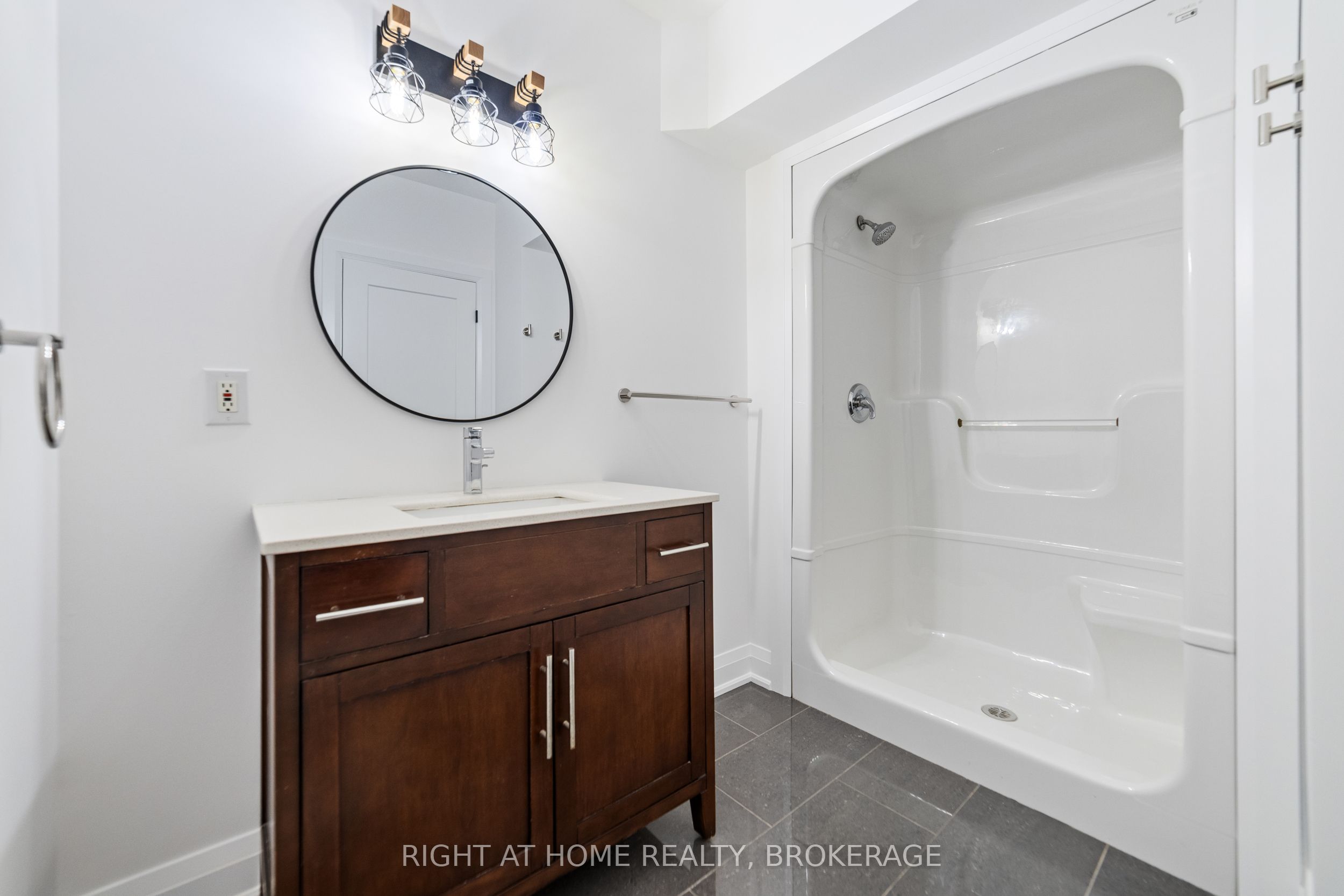515 Hamilton Drive Property Photo 25