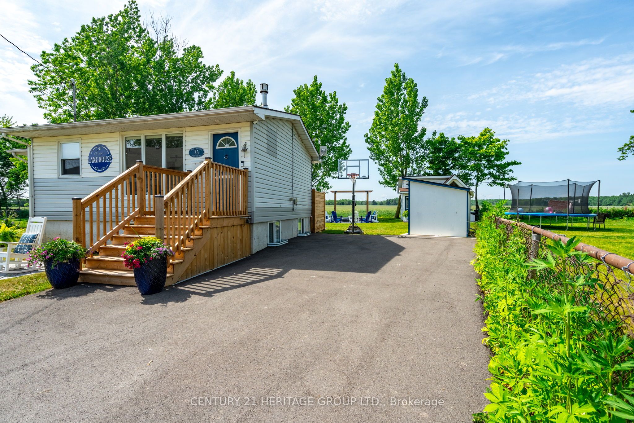 33 Fairwell Avenue Property Photo 5