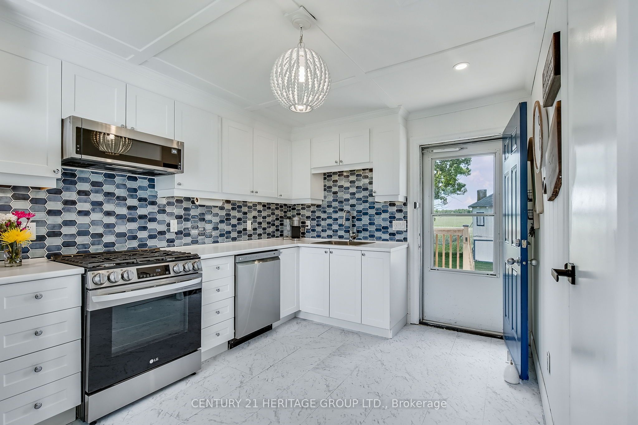 33 Fairwell Avenue Property Photo 13