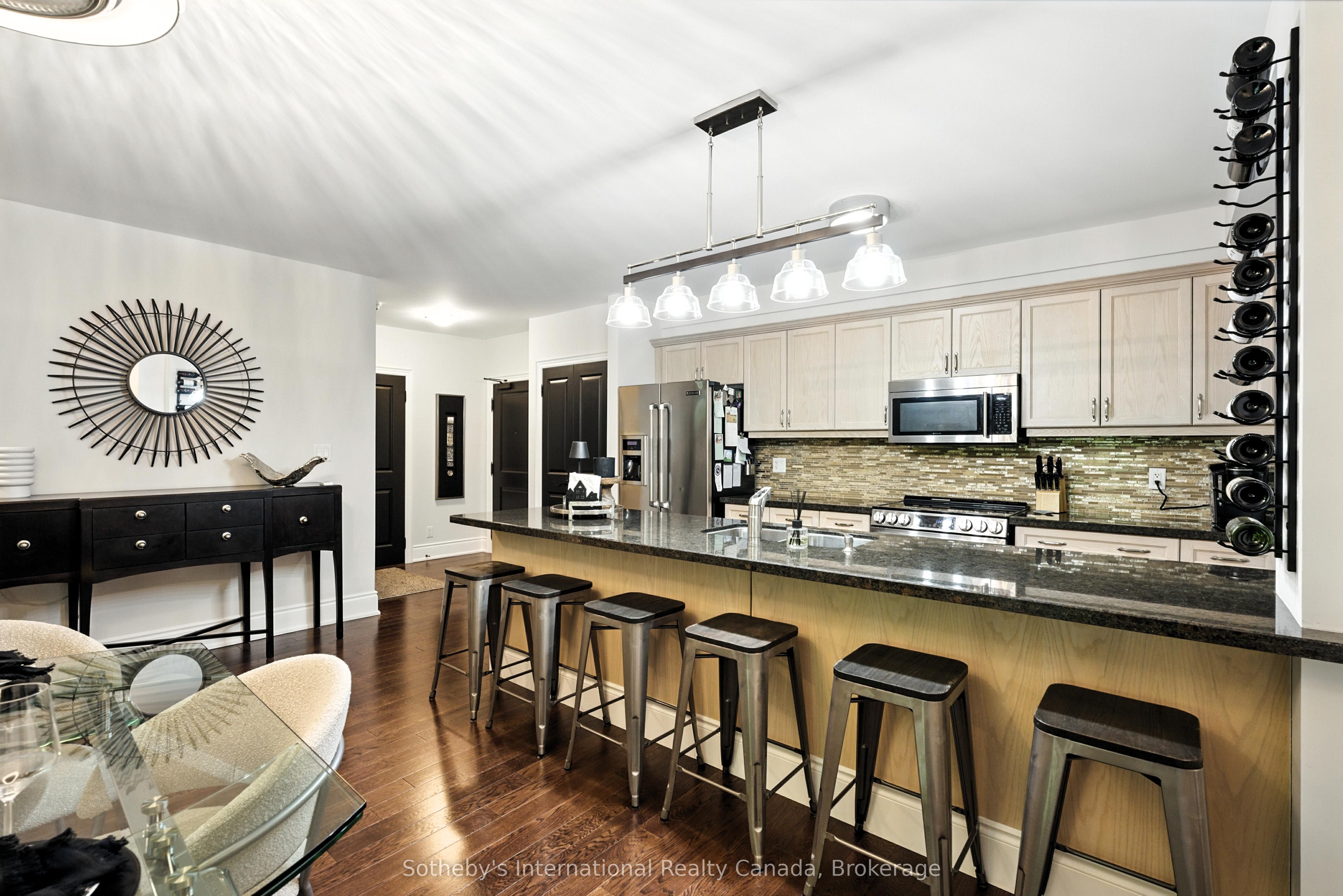 391 James Street W 106 Property Photo 12