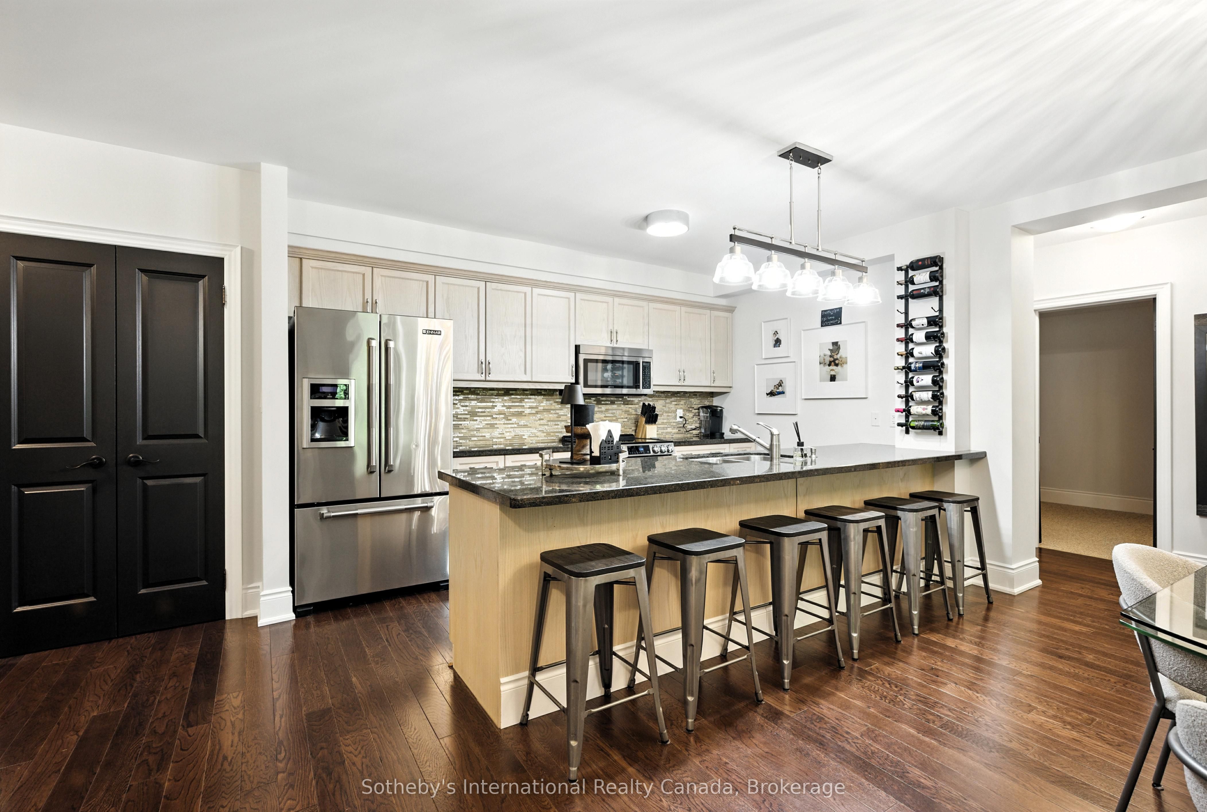 391 James Street W 106 Property Photo 13