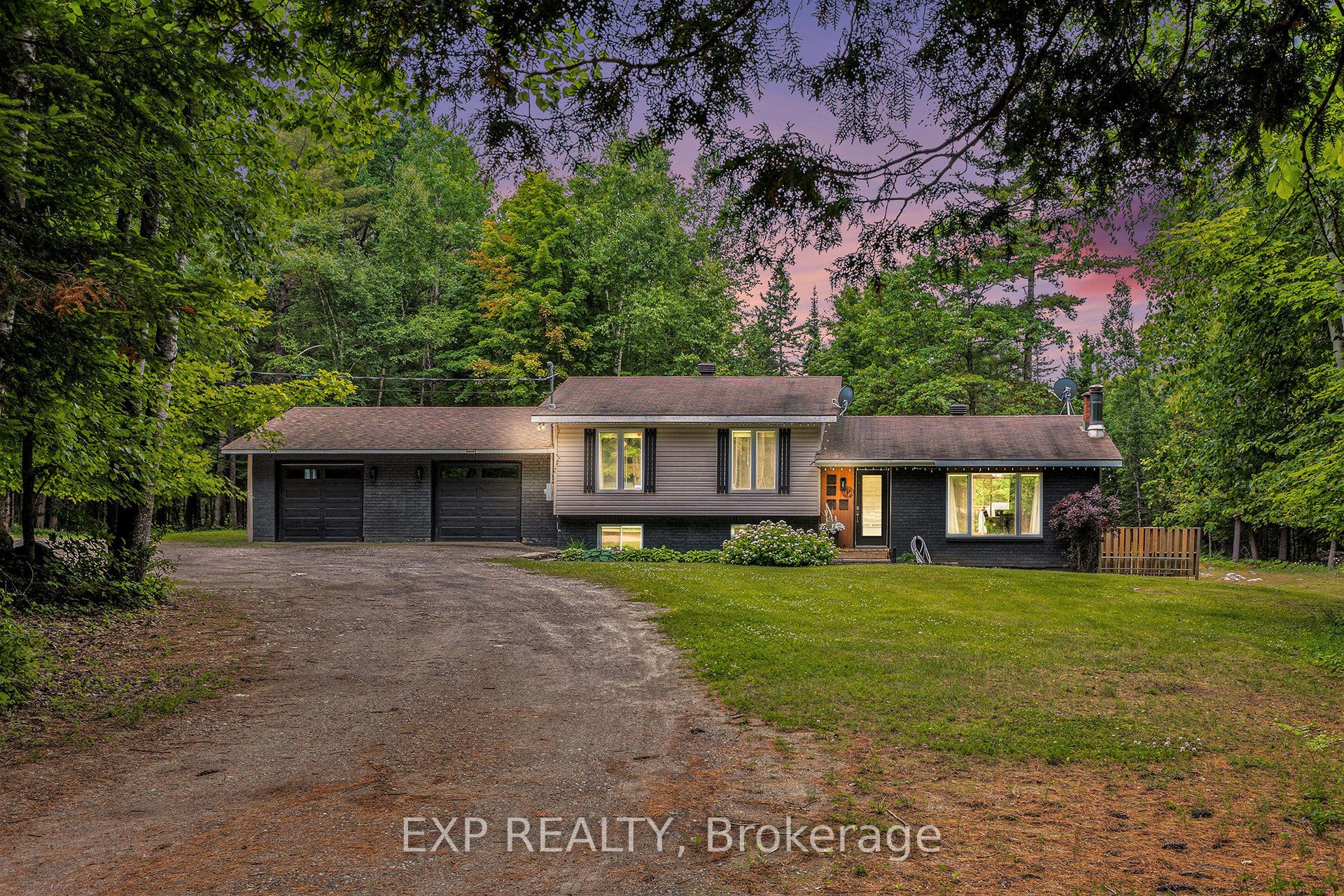 719 Darling Road Property Photo 1
