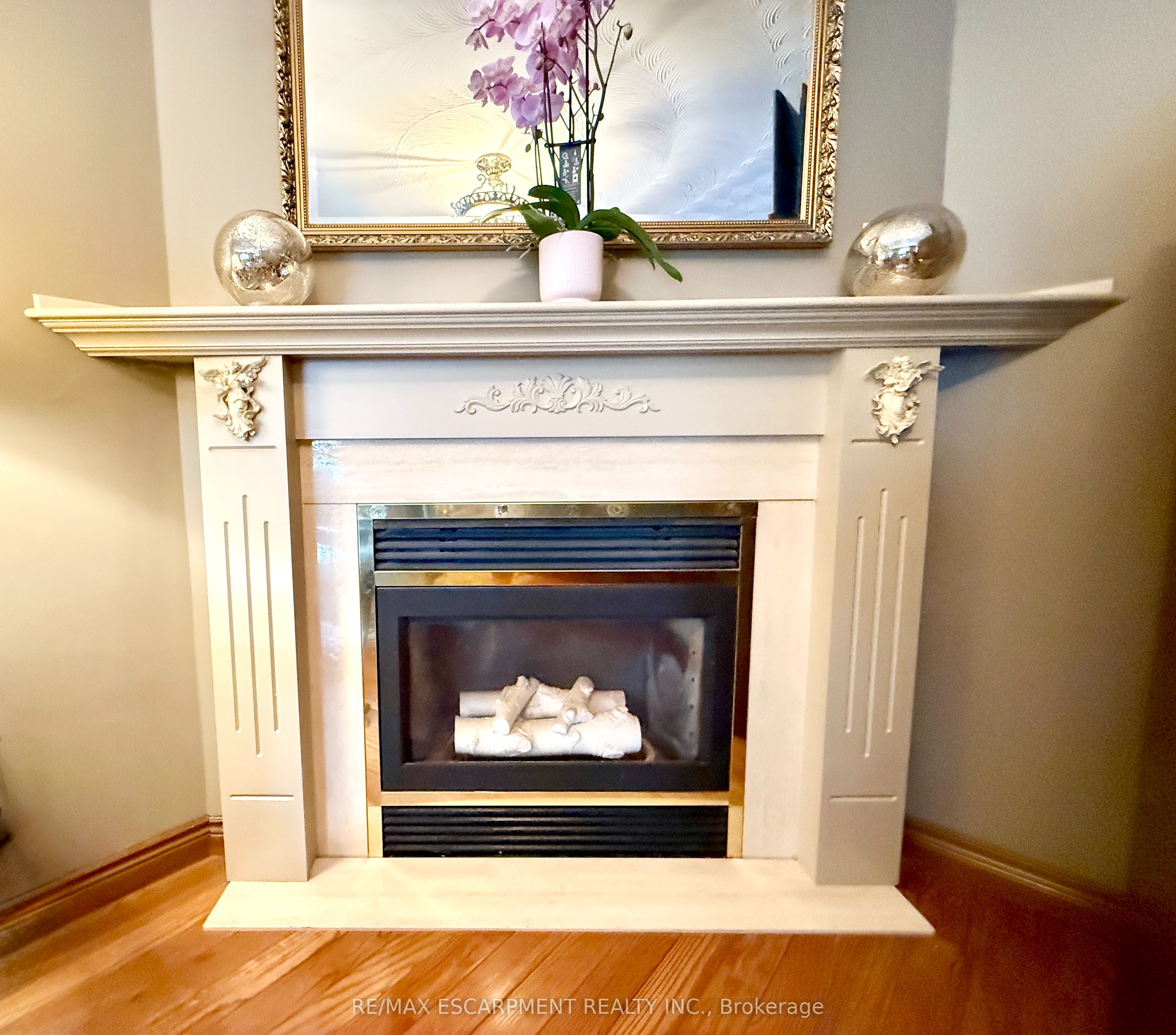 9 Sugarberry Court Property Photo 14