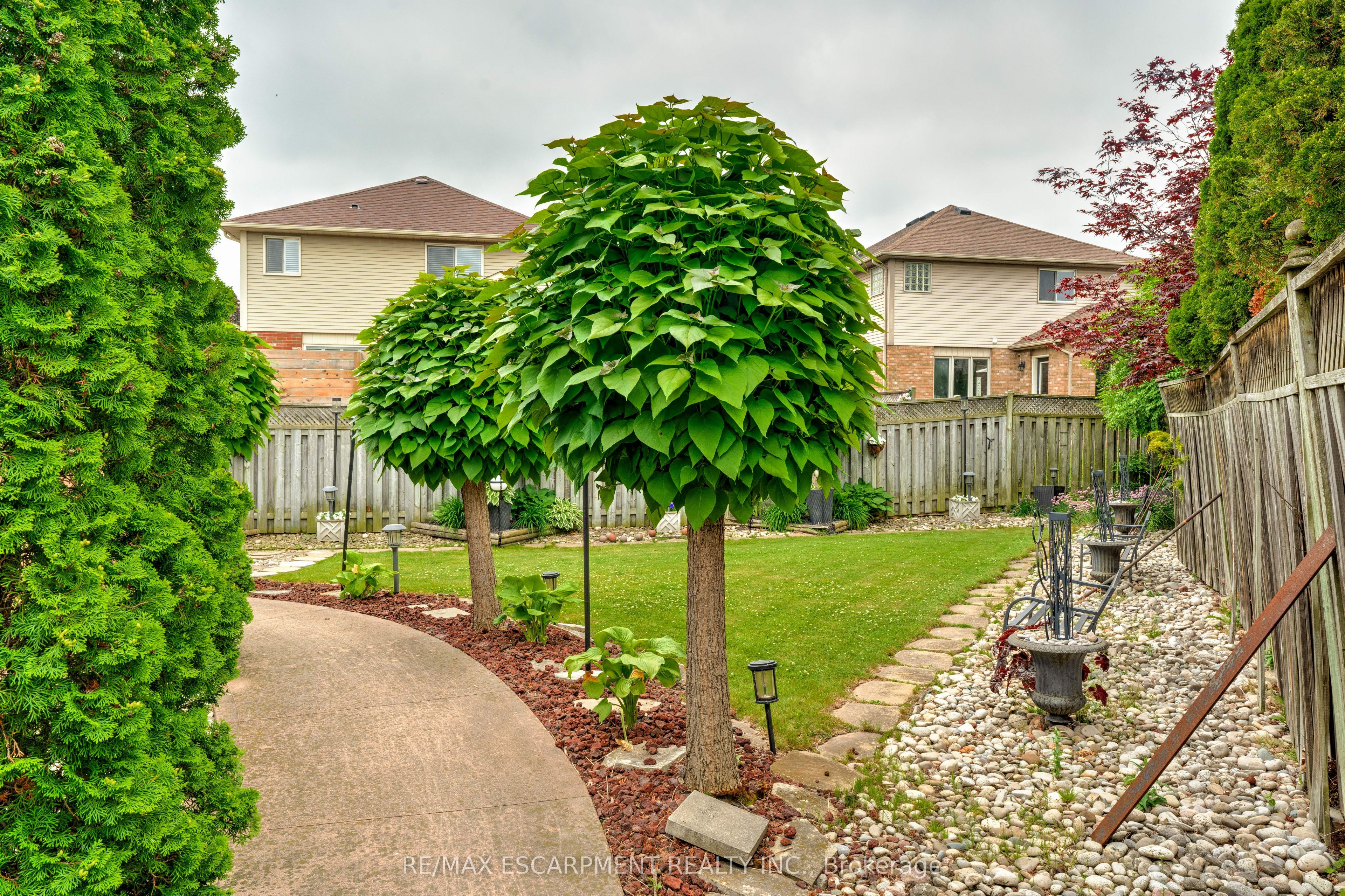 9 Sugarberry Court Property Photo 38