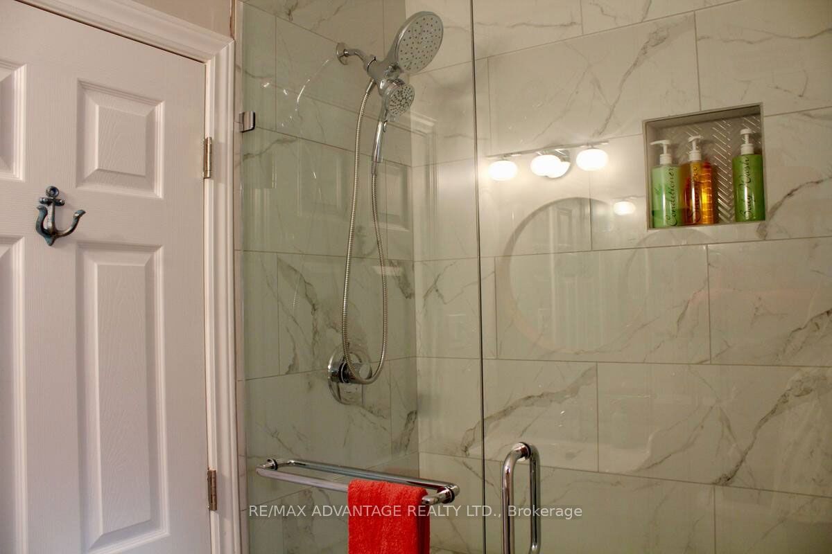483 George Street Property Photo 19