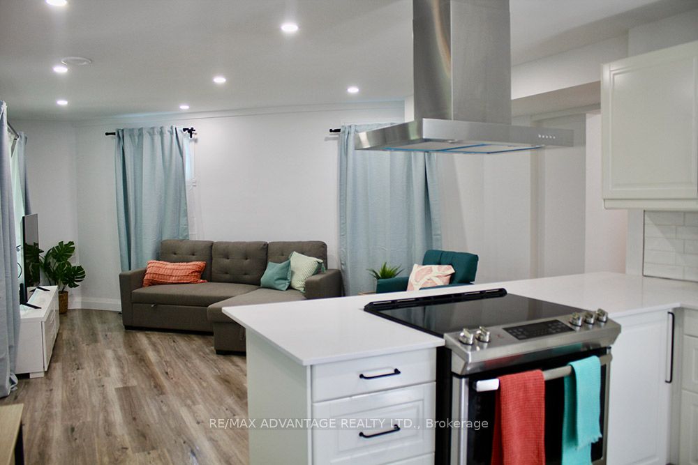 483 George Street Property Photo 28