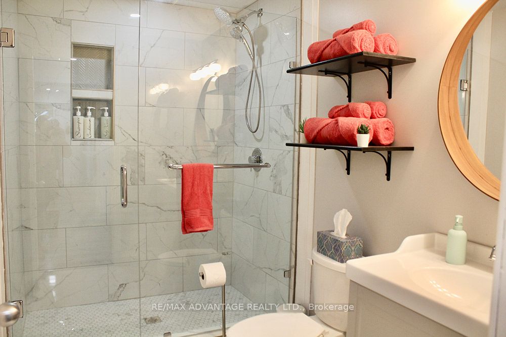 483 George Street Property Photo 31