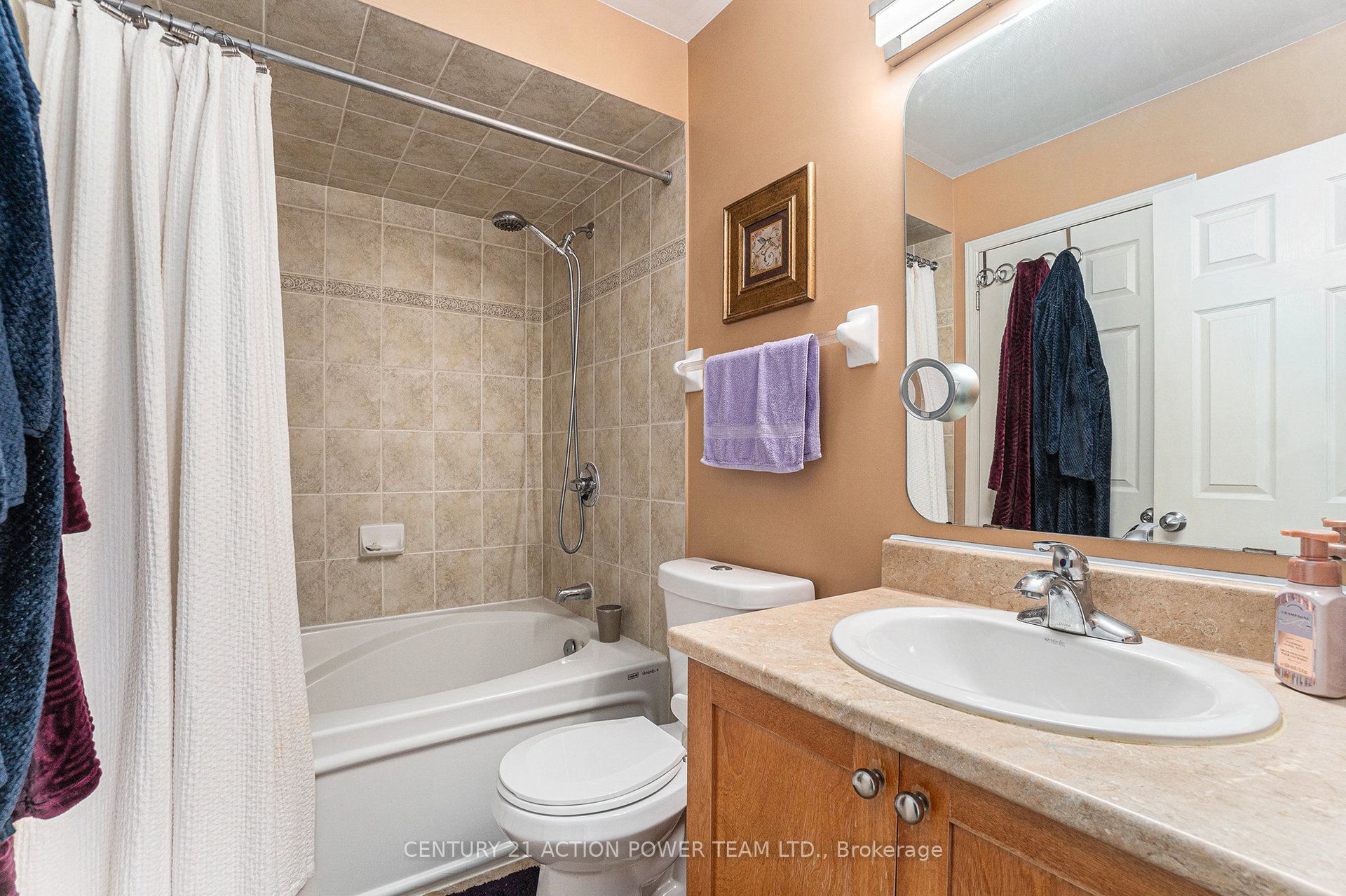 123 Gatestone Private Property Photo 30