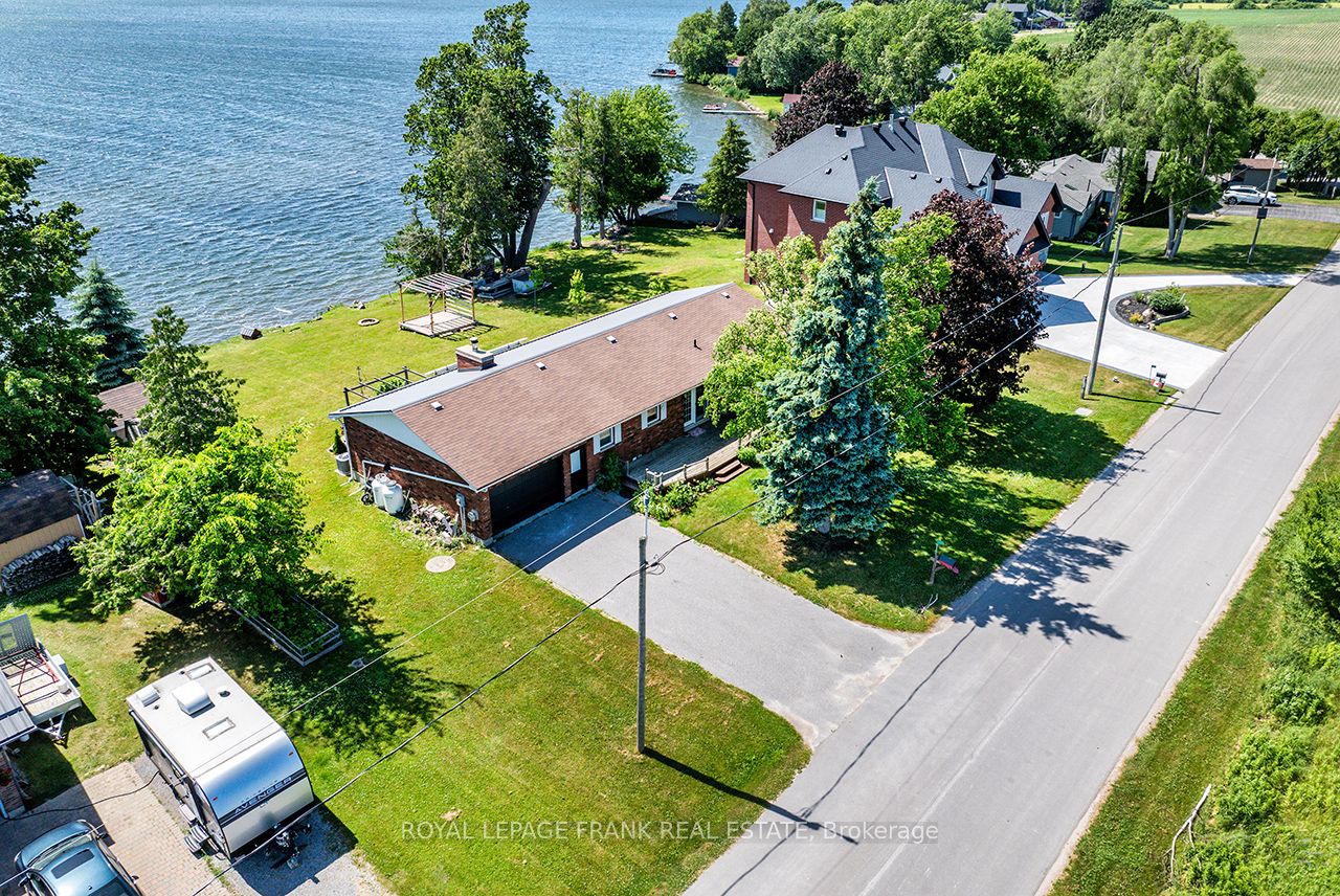 138 Starr Boulevard Property Photo 3