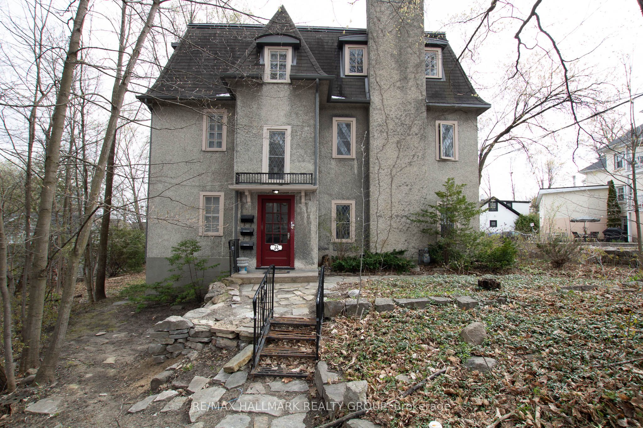 74 Acacia Avenue 3 Property Photo 1