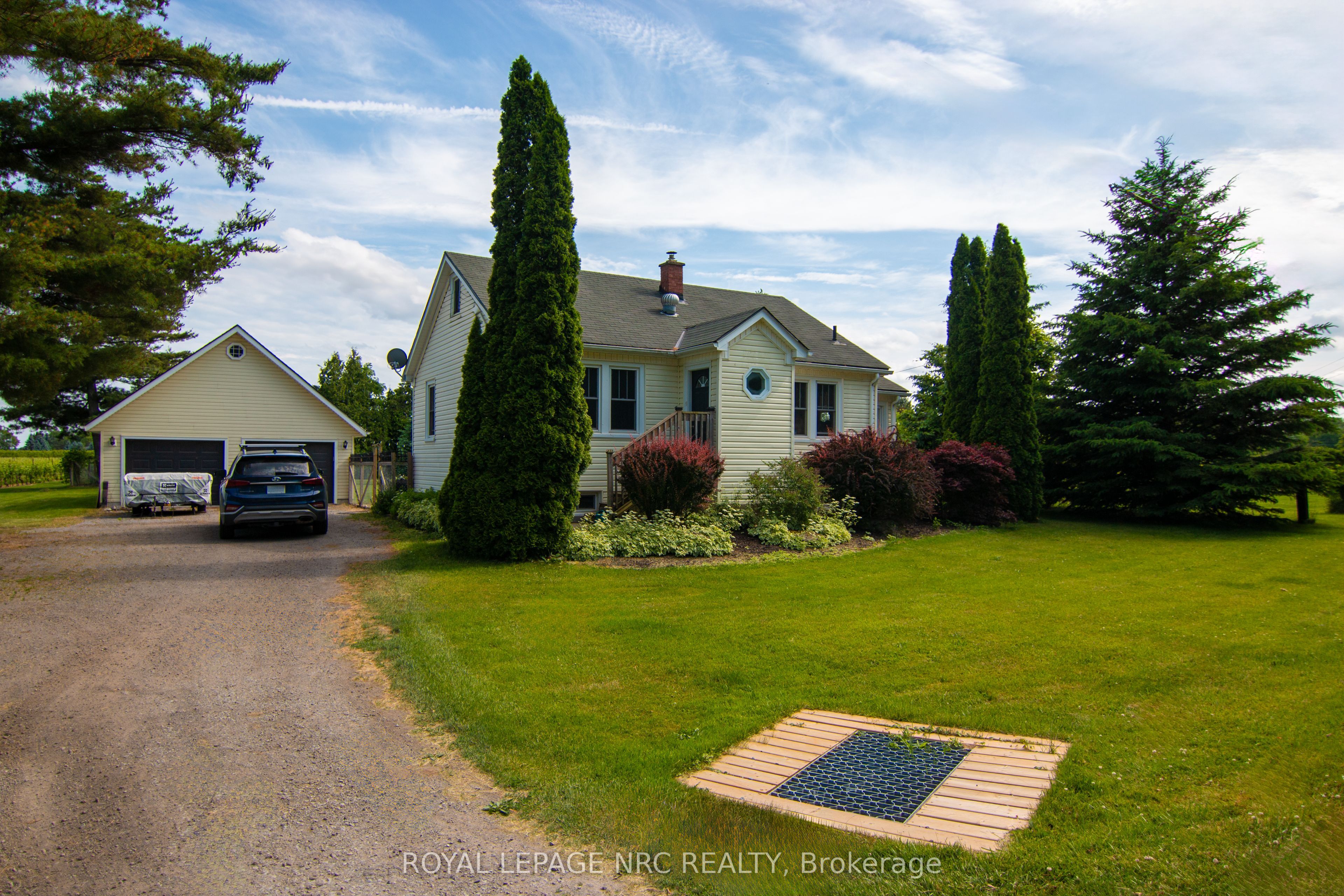 2149 4 Mile Creek Rd Property Photo 1