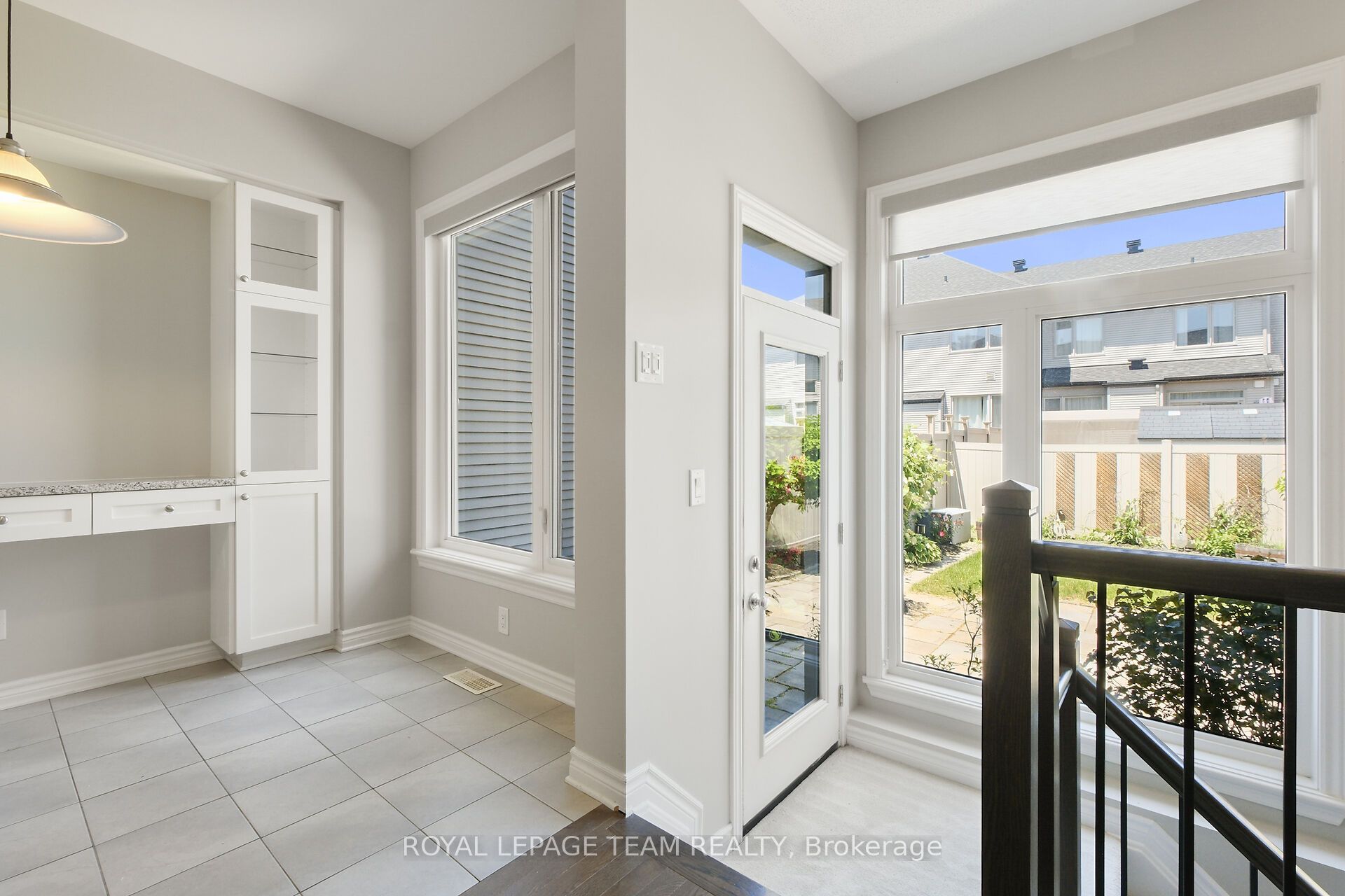 273 Shinleaf Crescent Property Photo 14