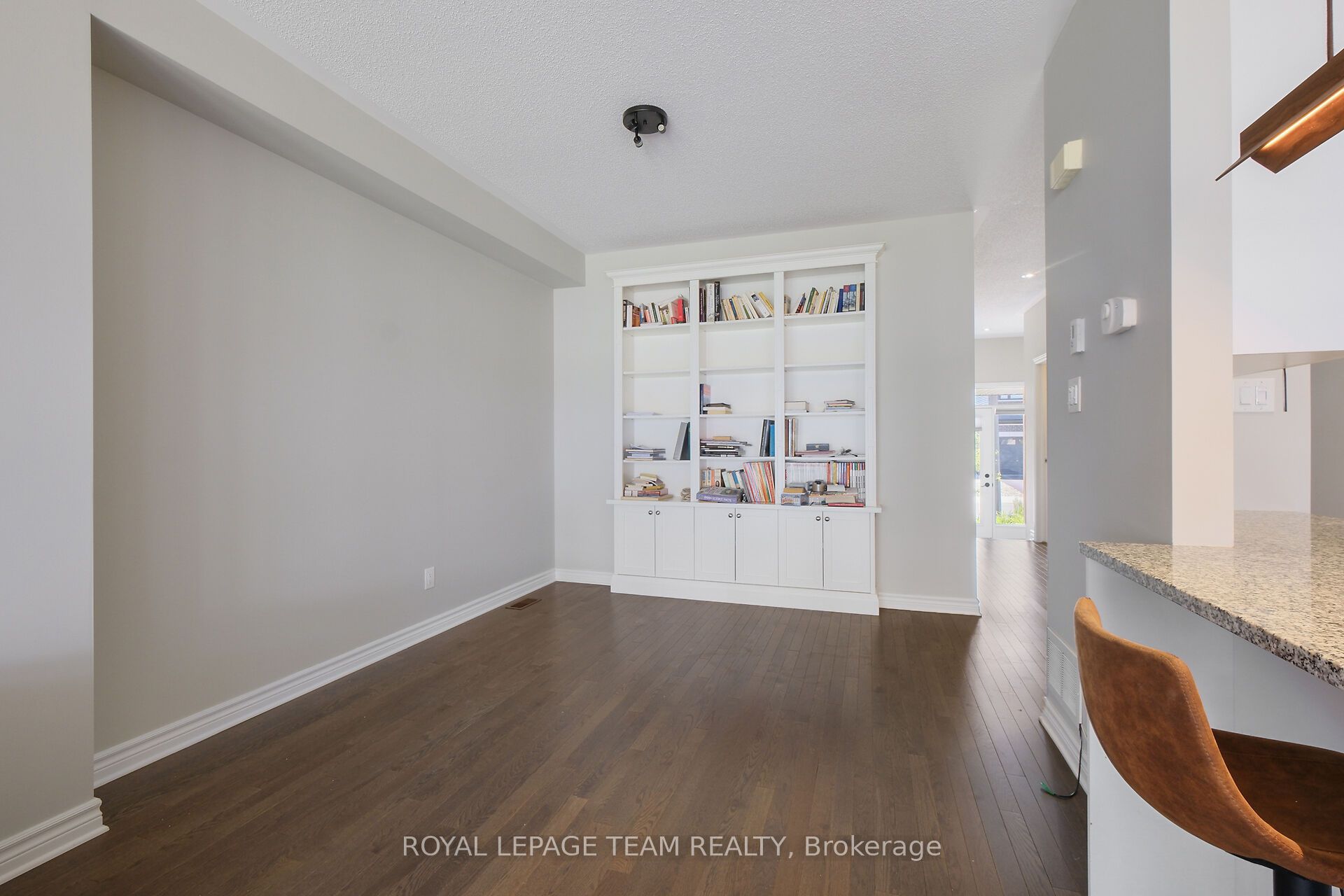 273 Shinleaf Crescent Property Photo 21
