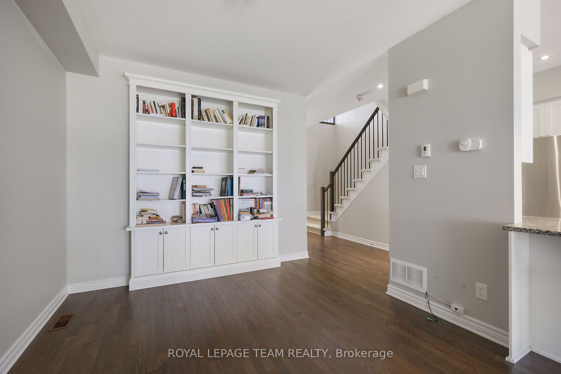 273 Shinleaf Crescent Property Photo 22