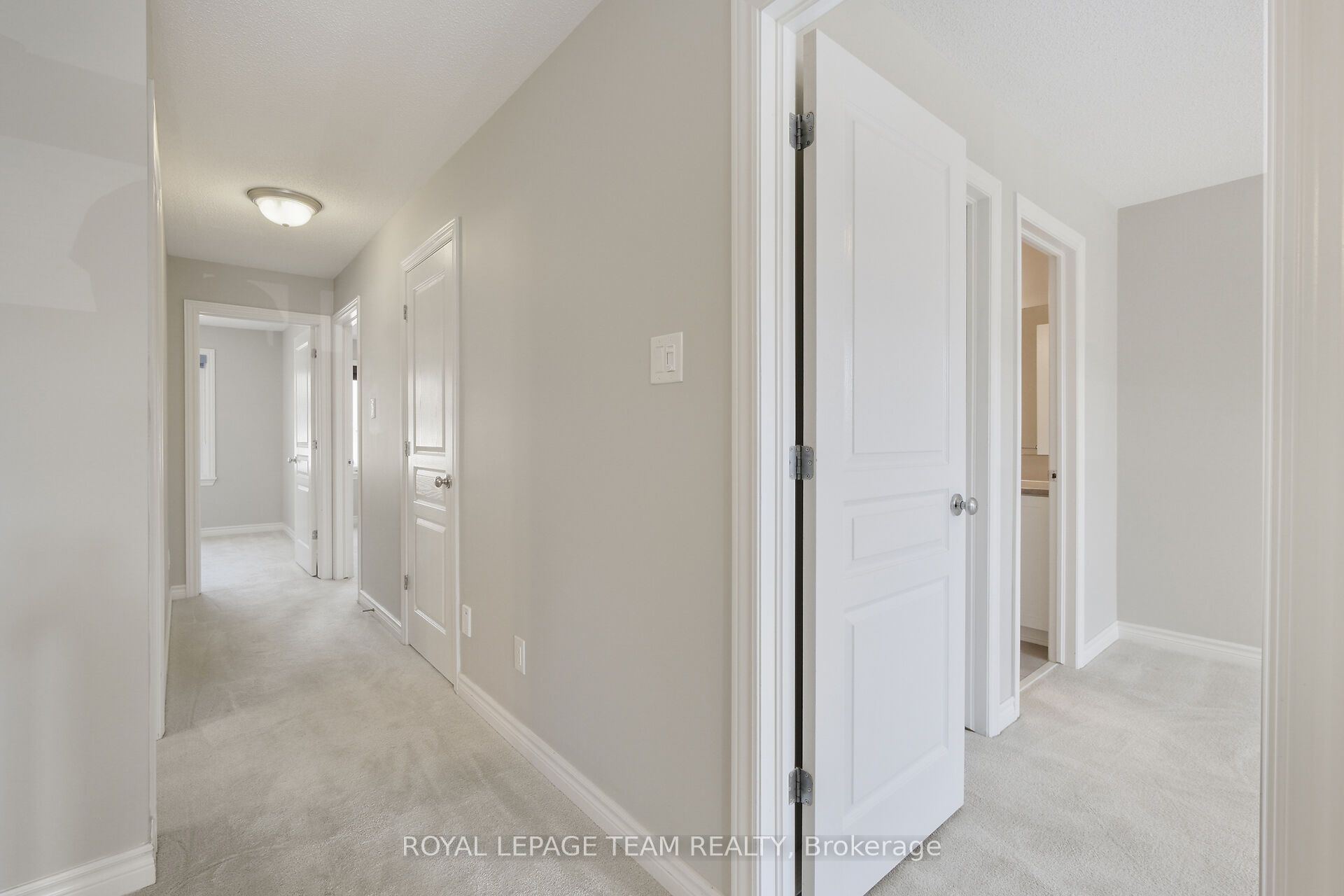 273 Shinleaf Crescent Property Photo 35