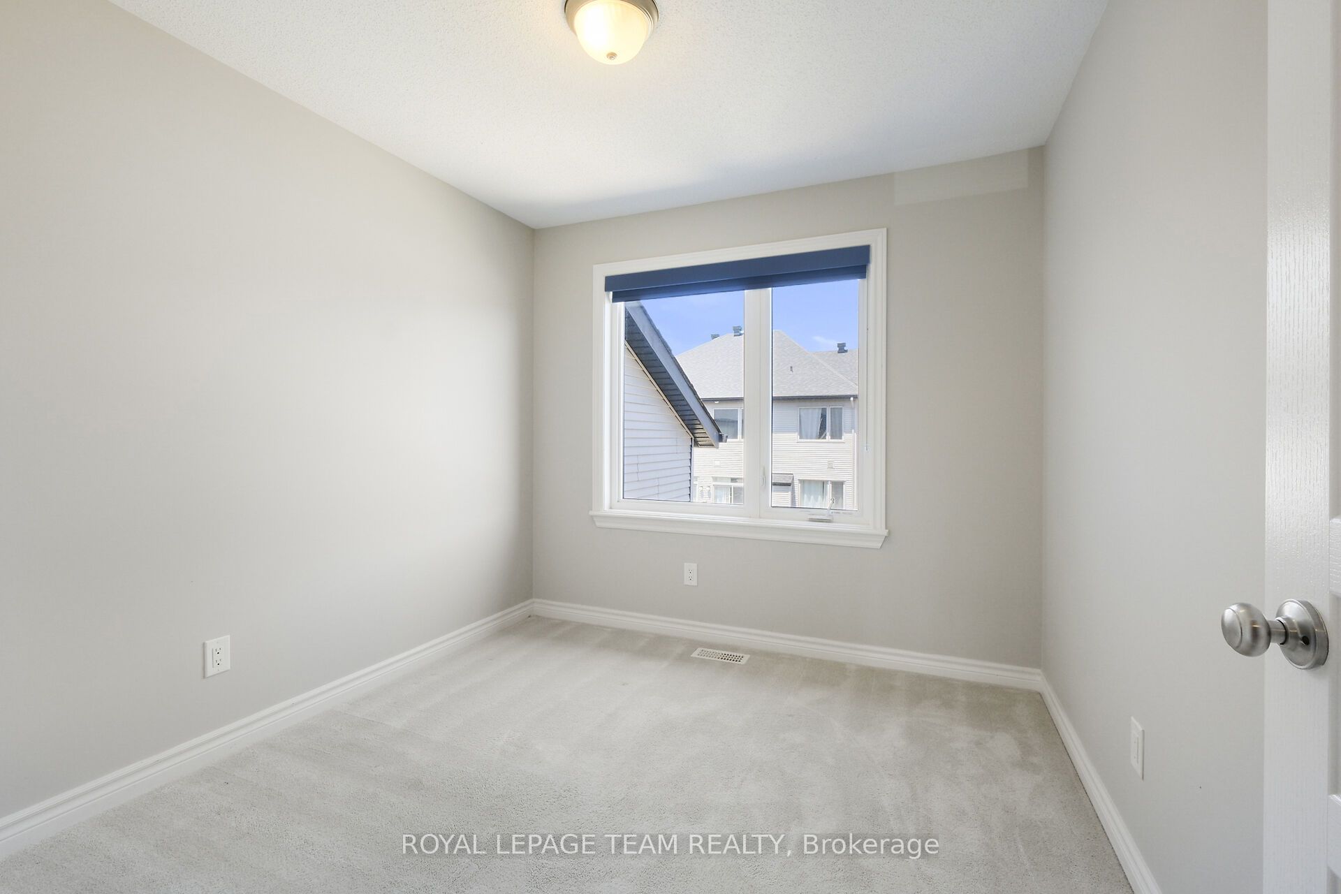 273 Shinleaf Crescent Property Photo 36