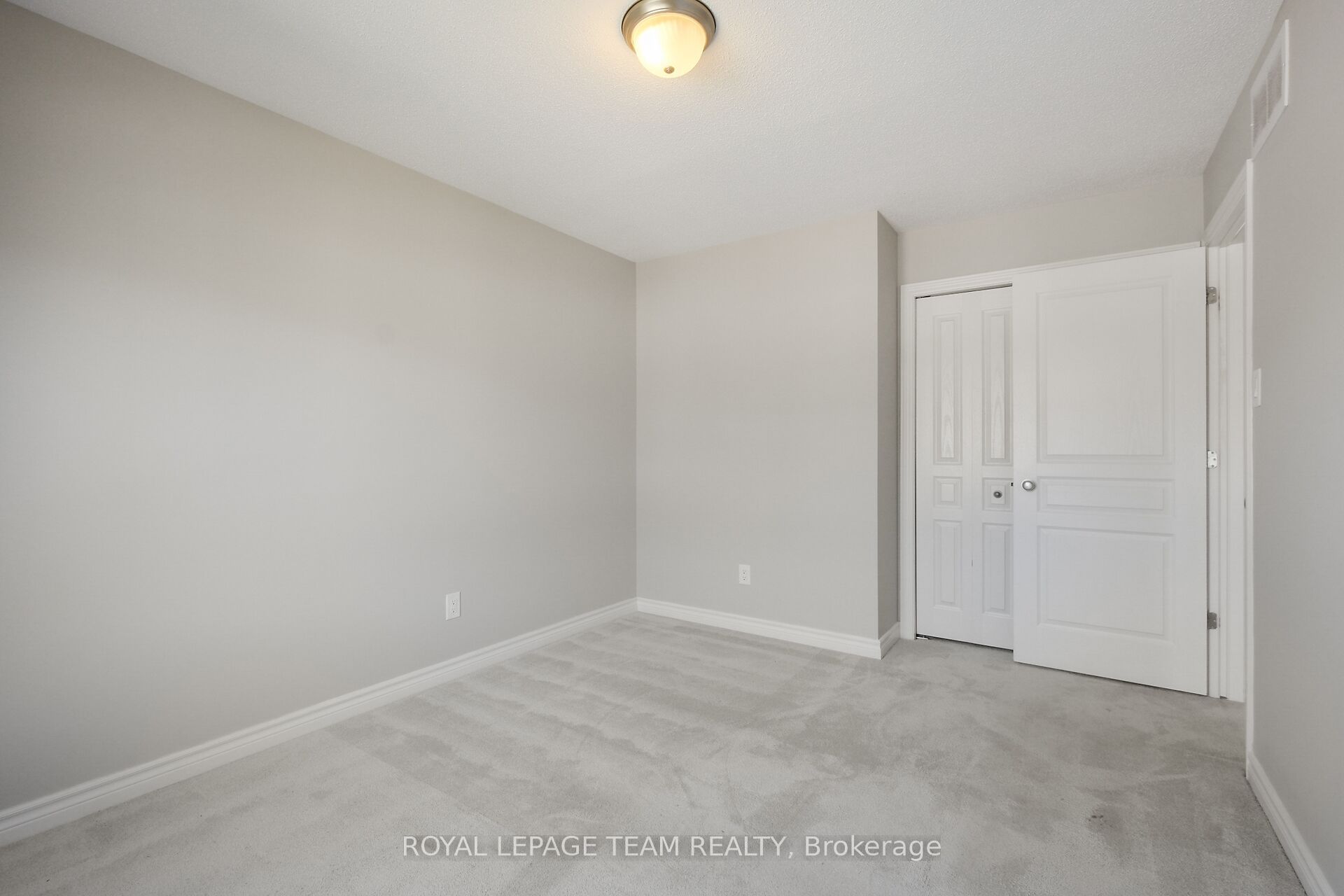 273 Shinleaf Crescent Property Photo 41
