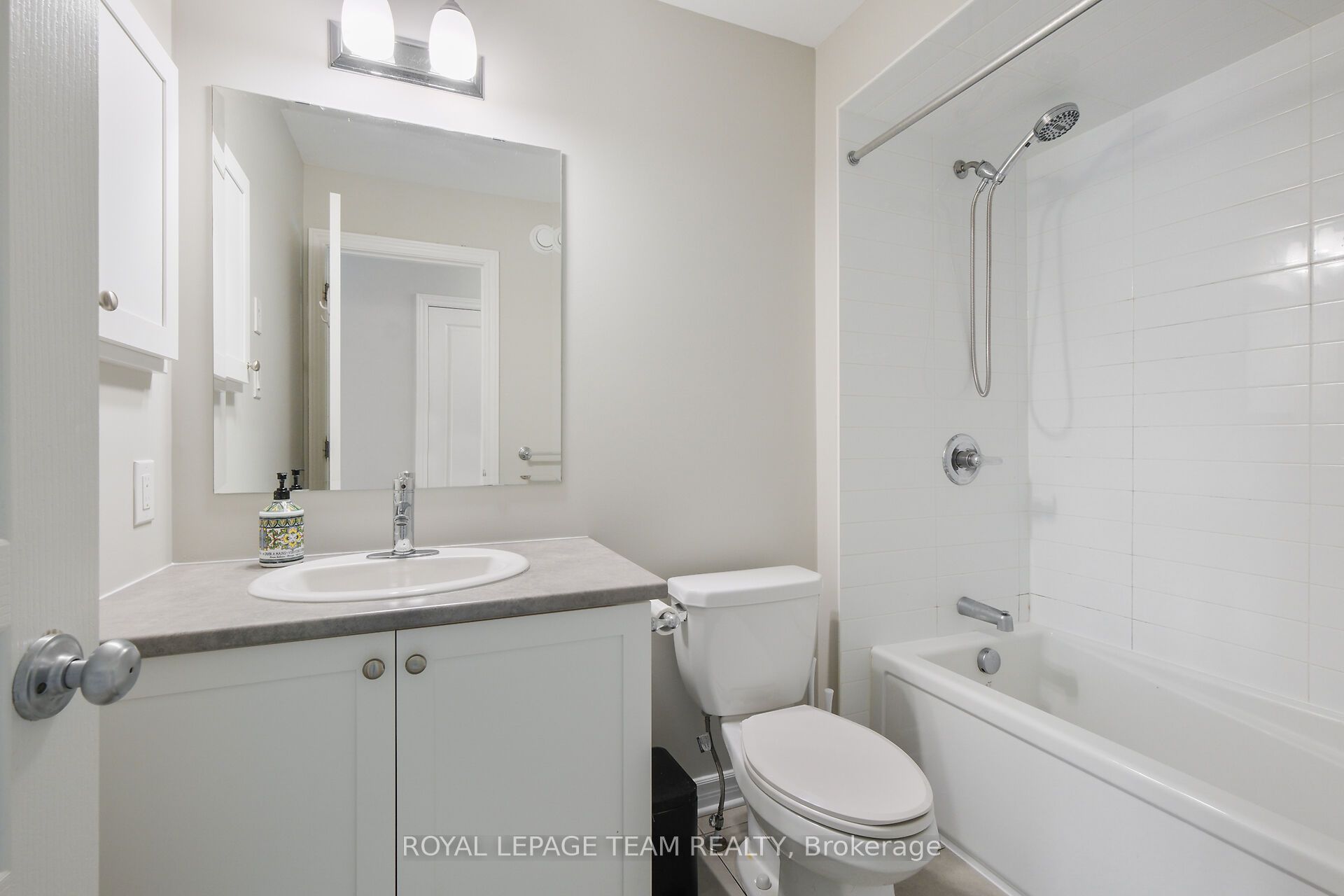 273 Shinleaf Crescent Property Photo 42