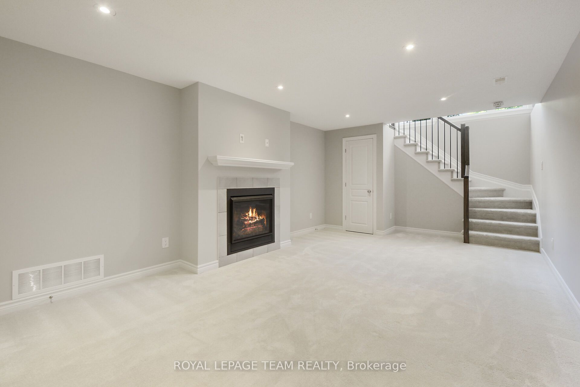 273 Shinleaf Crescent Property Photo 45