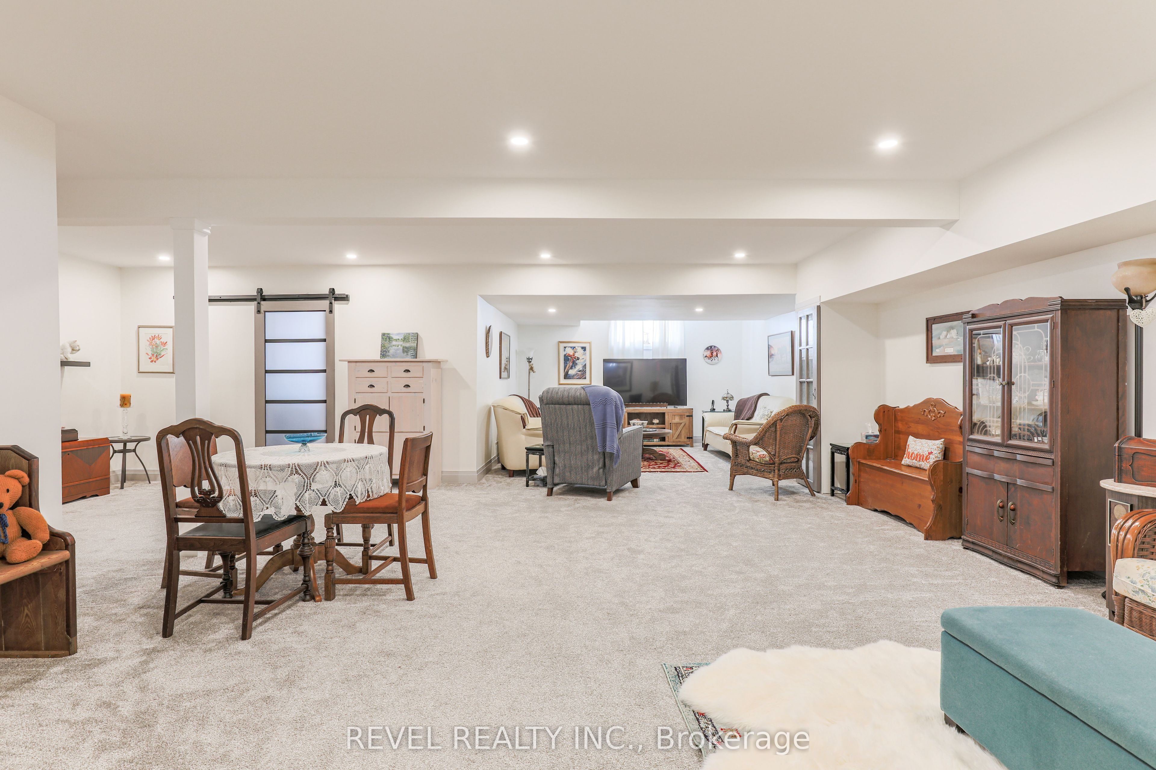 35 Bruce Crescent Property Photo 40