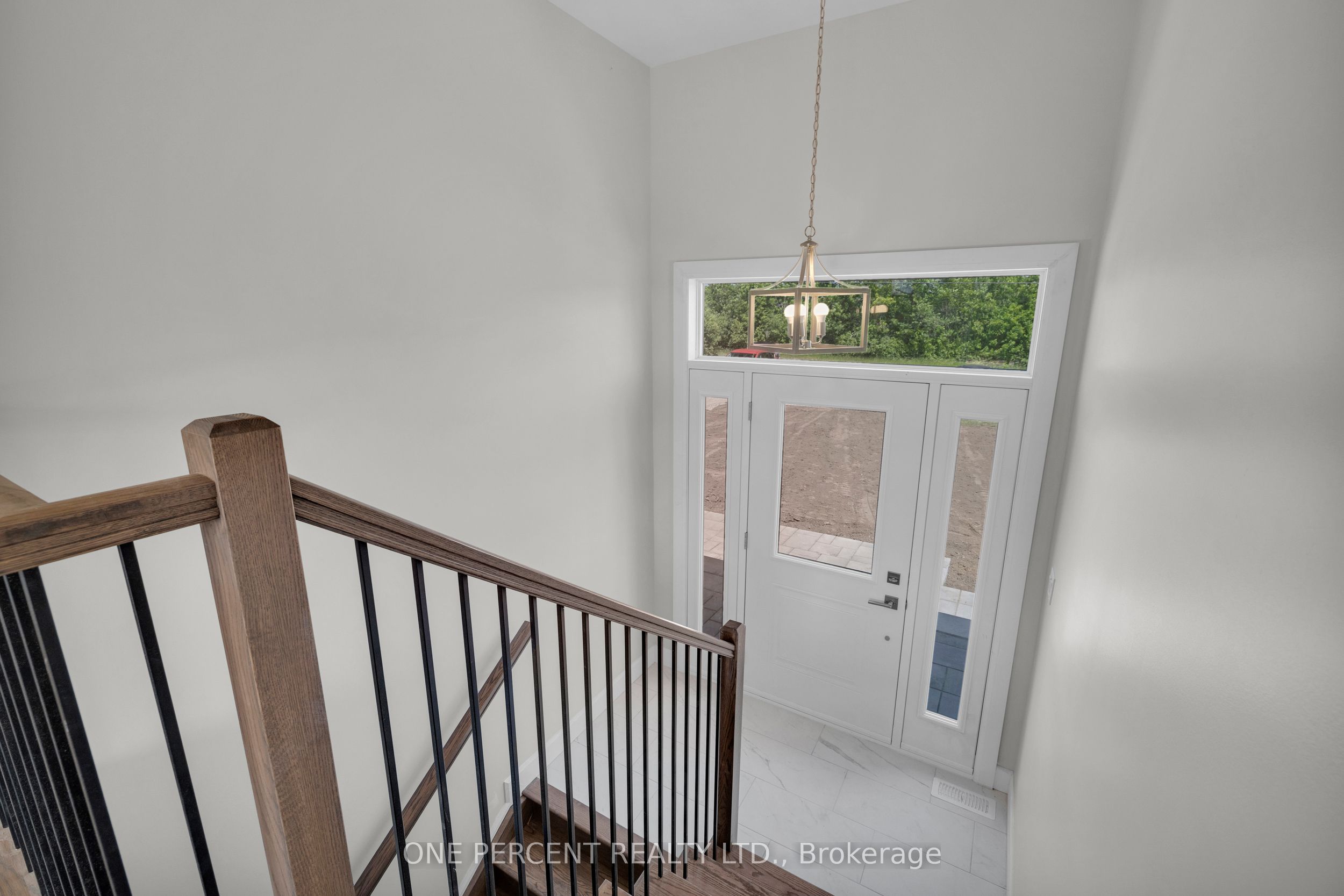 449 Wood Road Property Photo 4