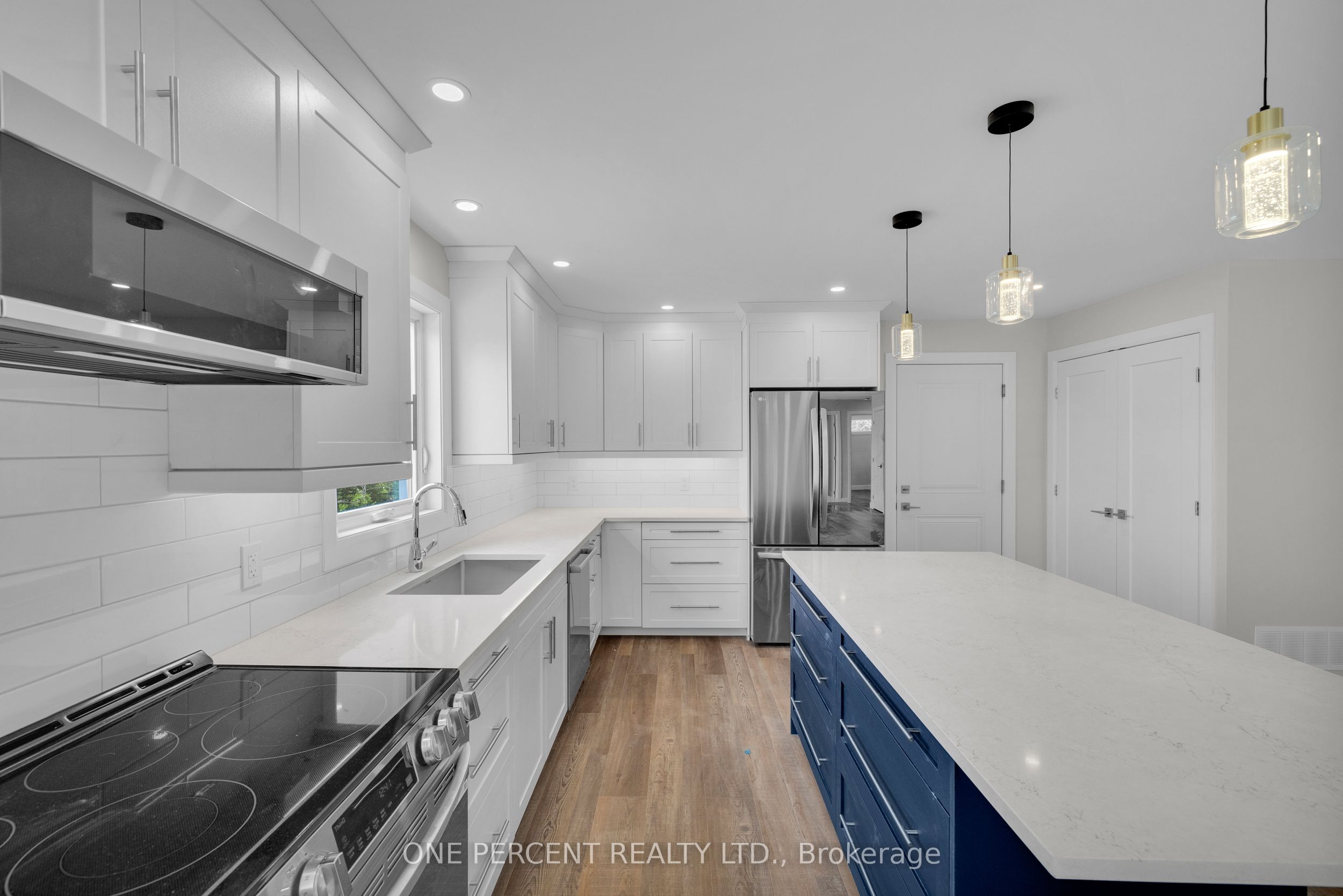 449 Wood Road Property Photo 12