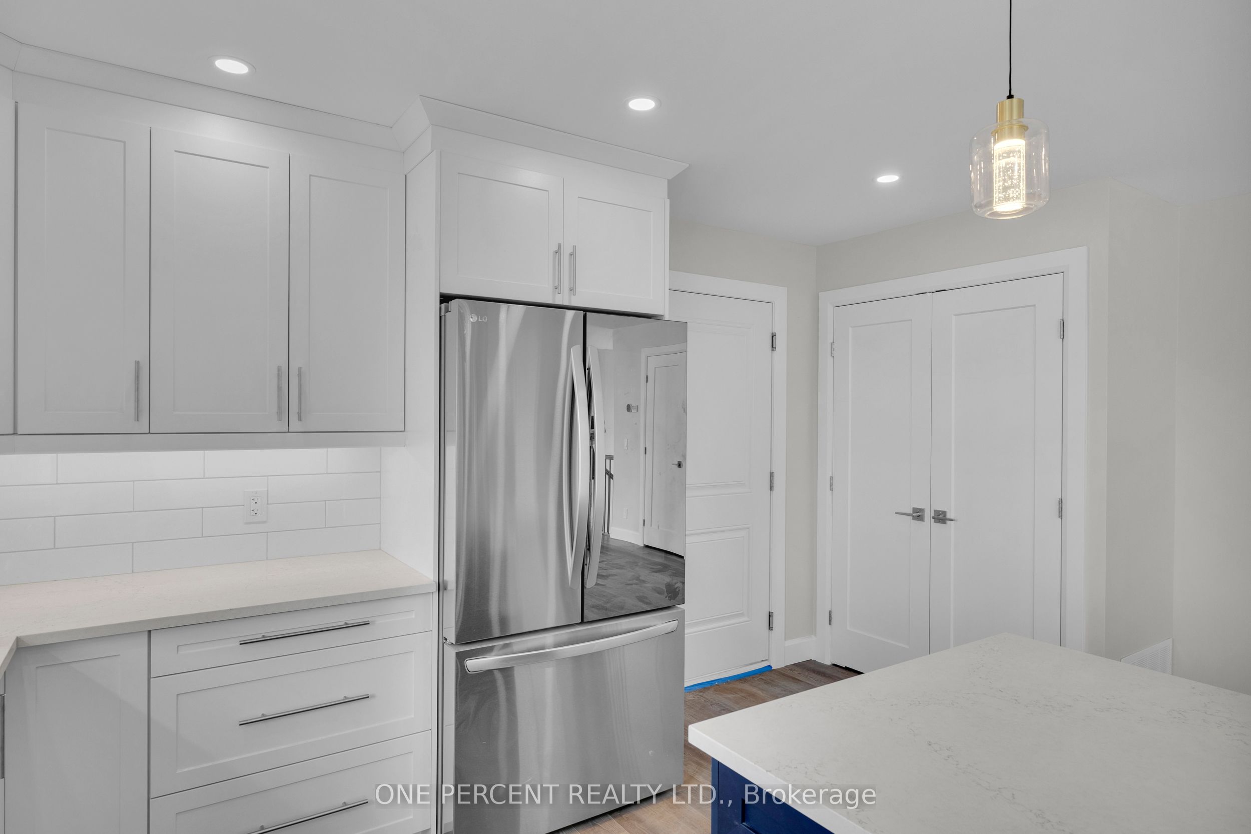 449 Wood Road Property Photo 13
