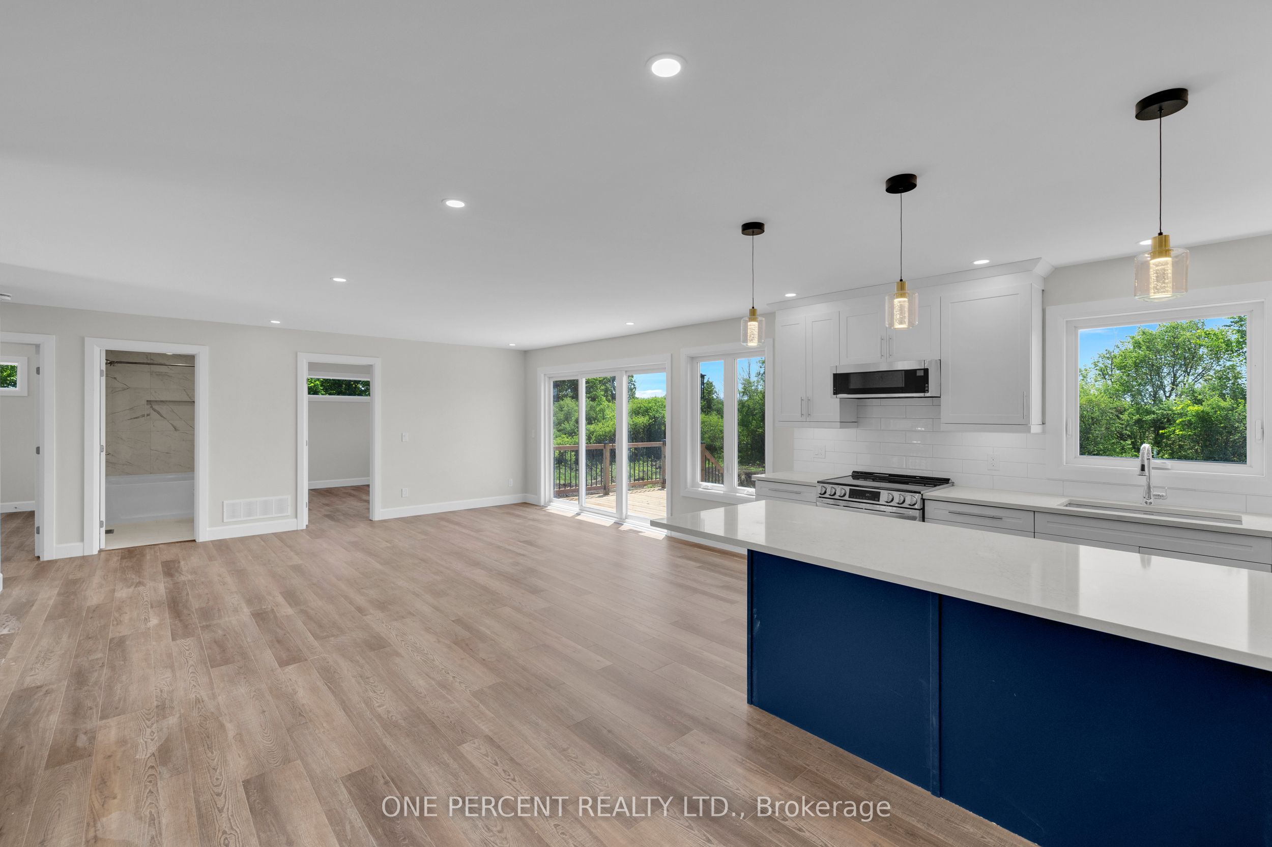 449 Wood Road Property Photo 14