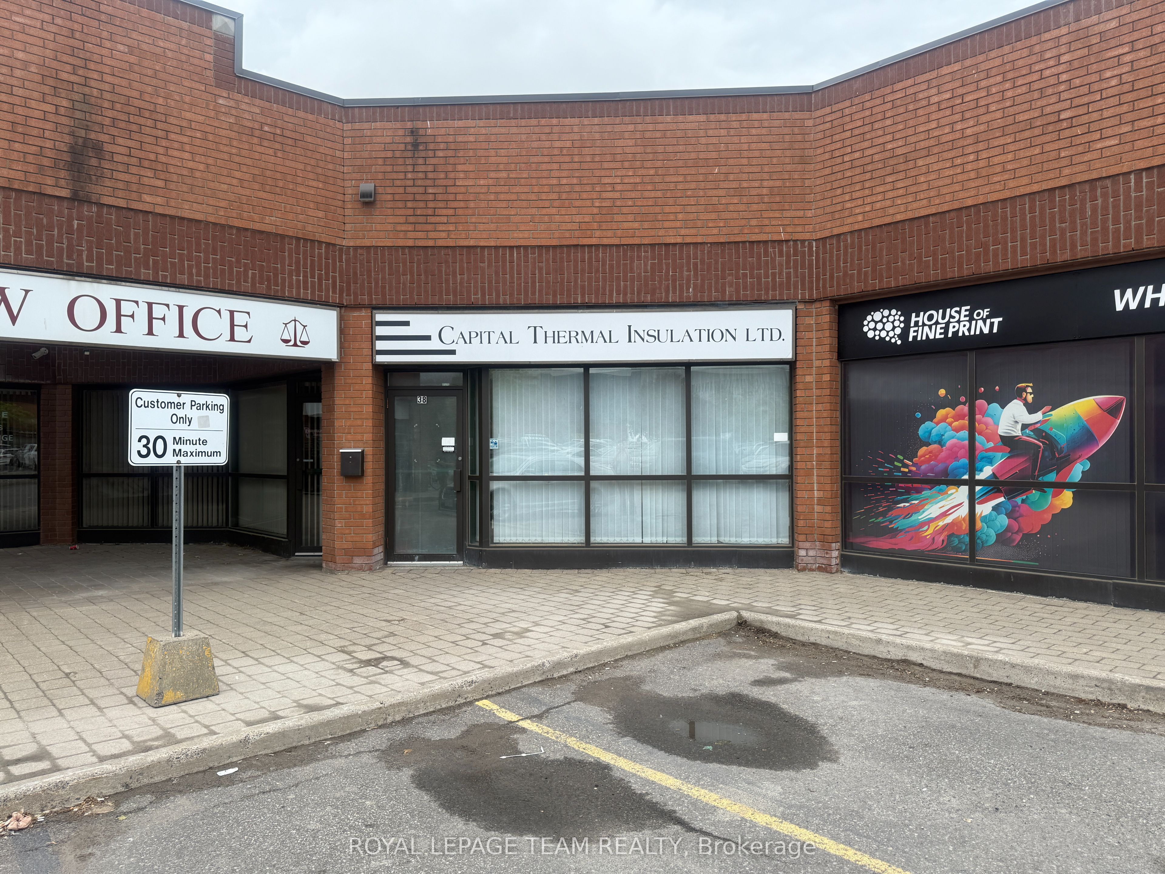 #38 - 2450 Lancaster Road