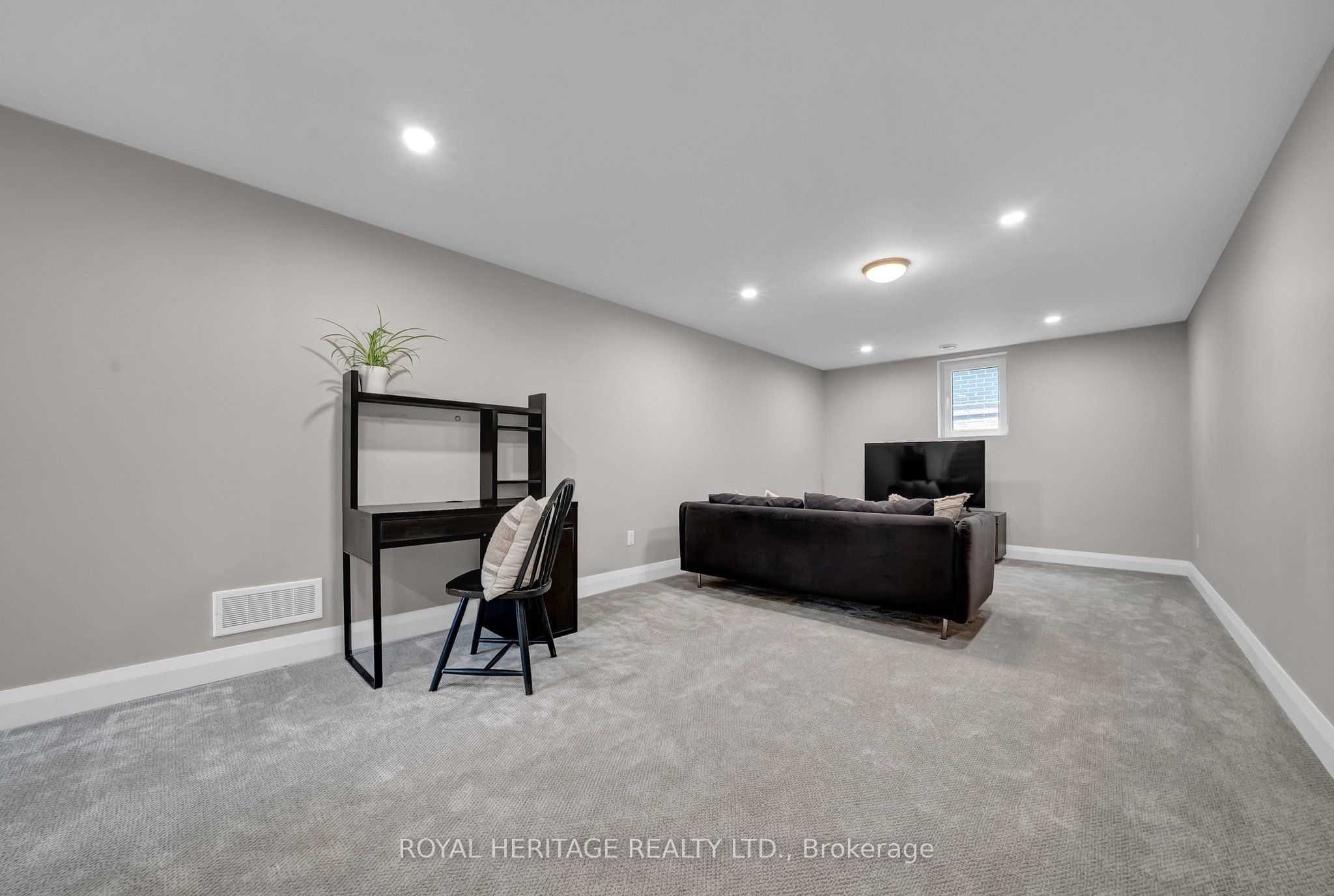 19 Alfred Street Property Photo 30
