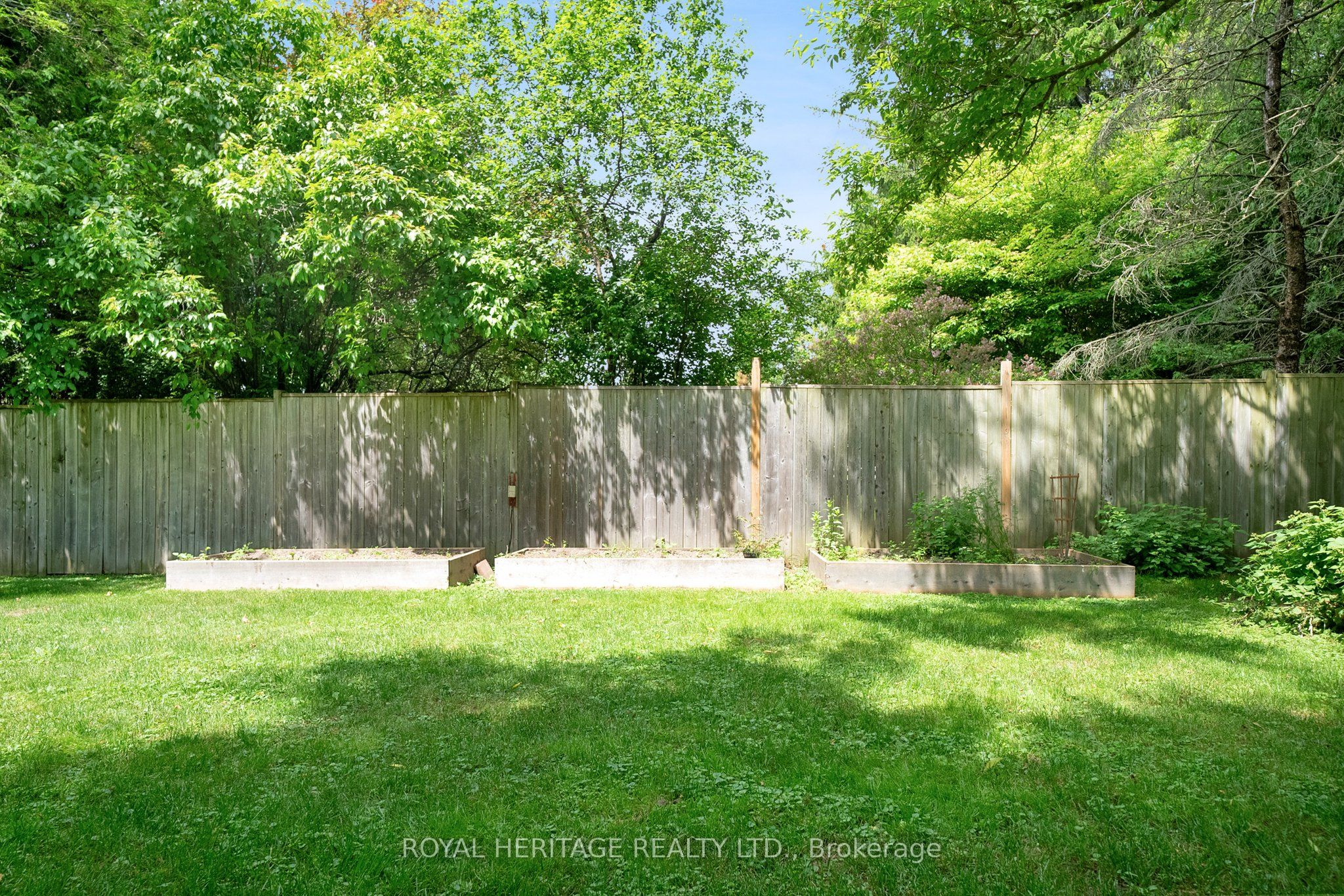19 Alfred Street Property Photo 37