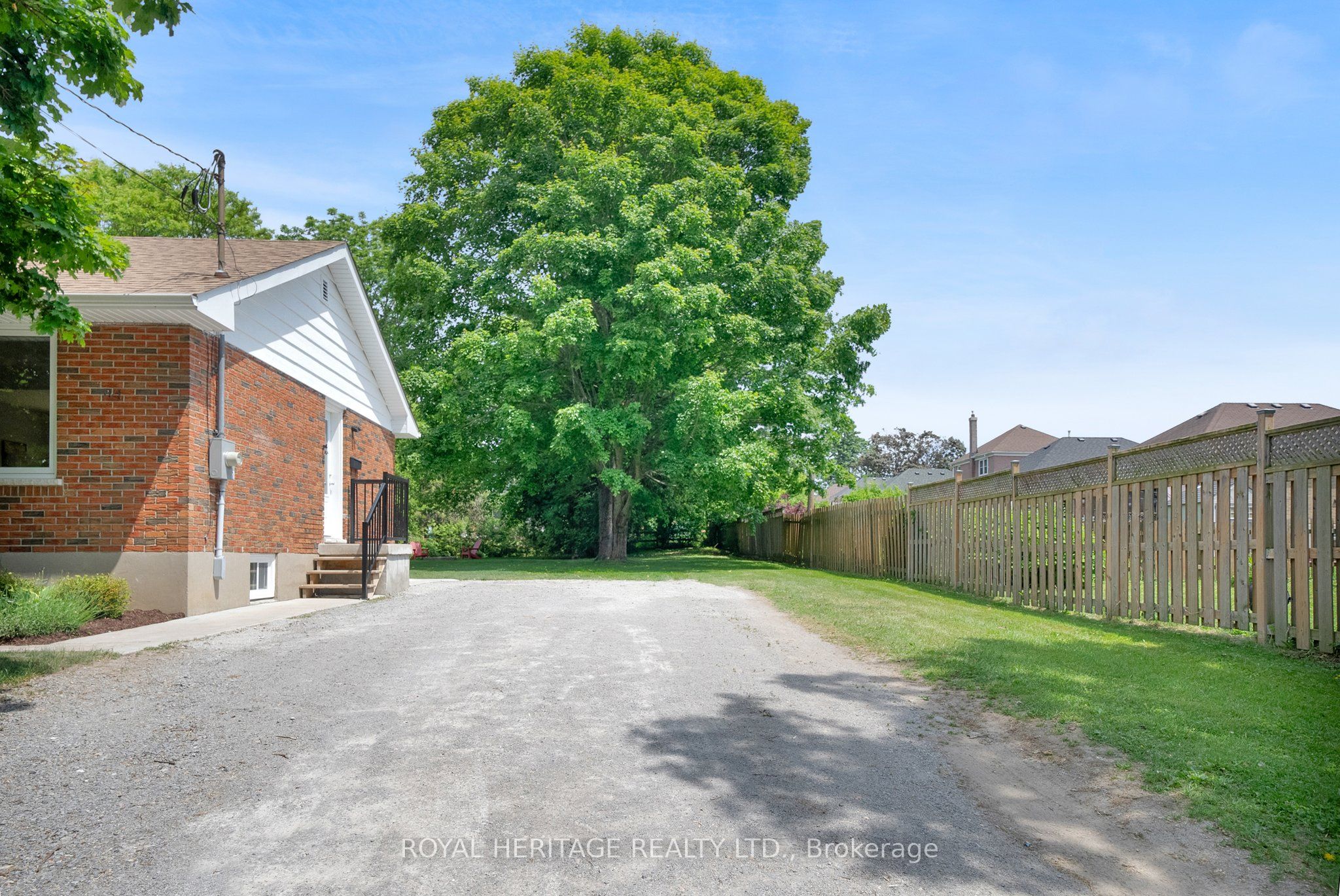 19 Alfred Street Property Photo 50