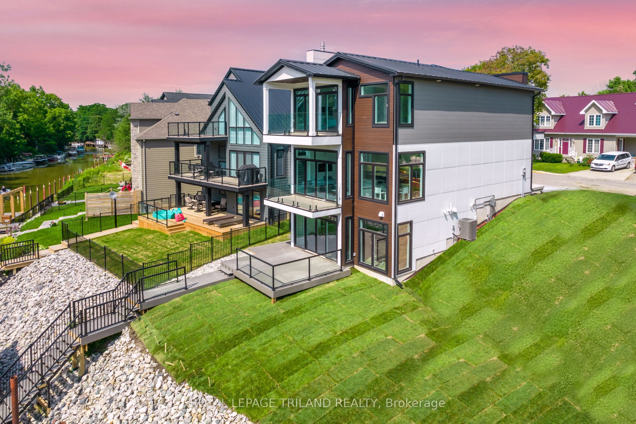 29 Sauble River Road Property Photo 8