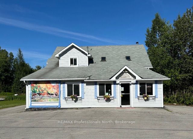170 Bobcaygeon Road Property Photo 1