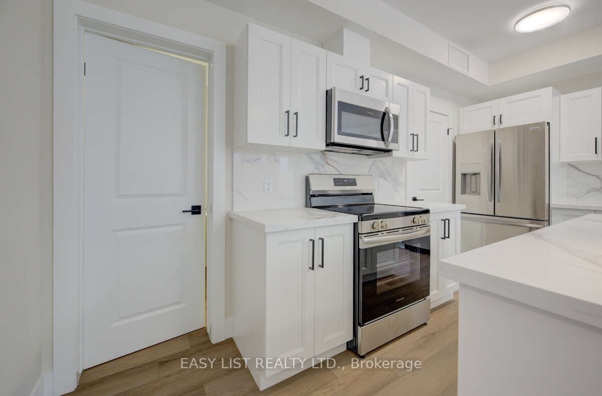 17 Peter Street 1 Property Photo 3