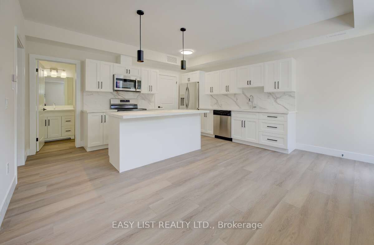 17 Peter Street 1 Property Photo 11
